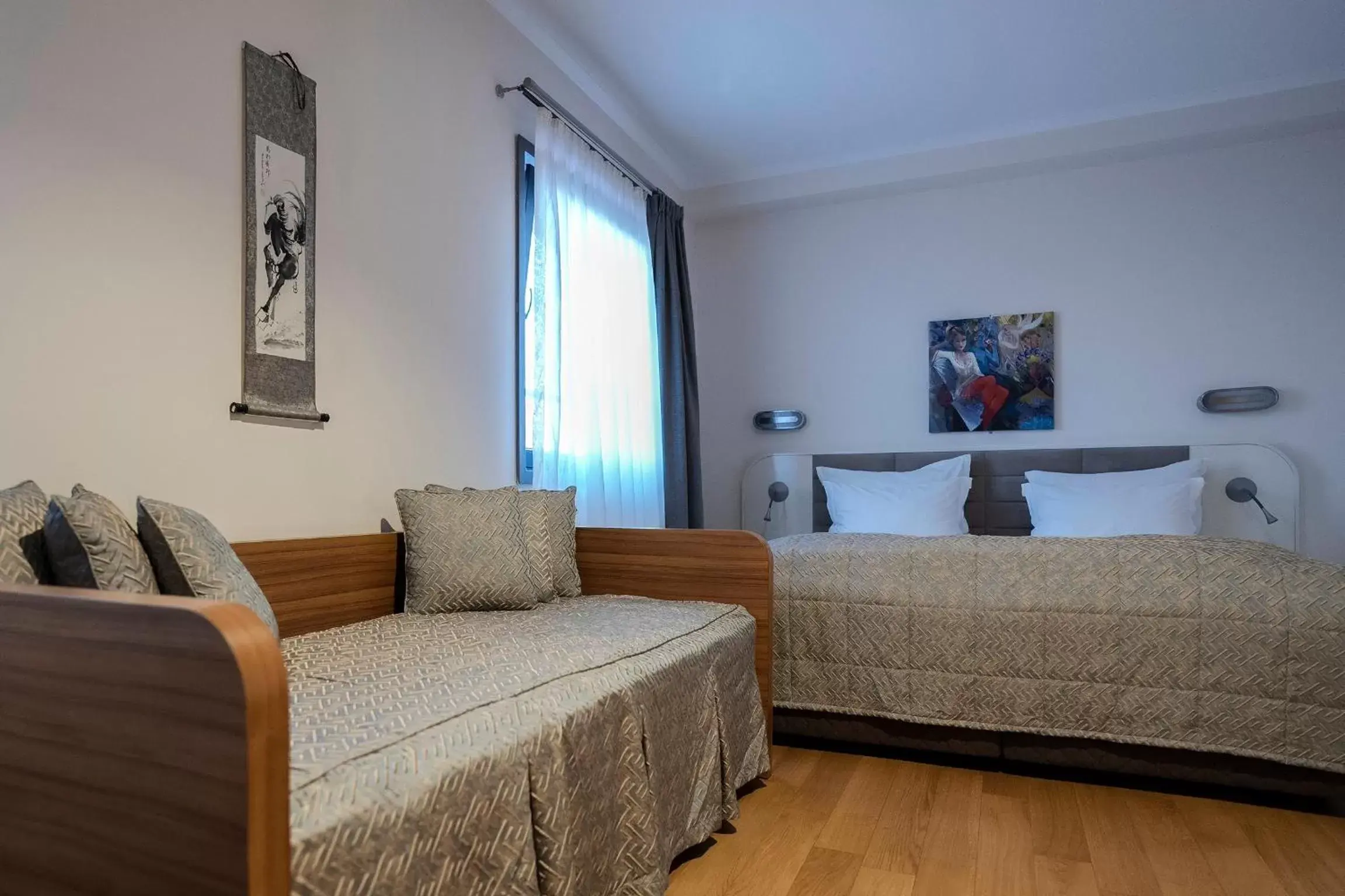 Seating area, Bed in Mimi Hotel Ankara