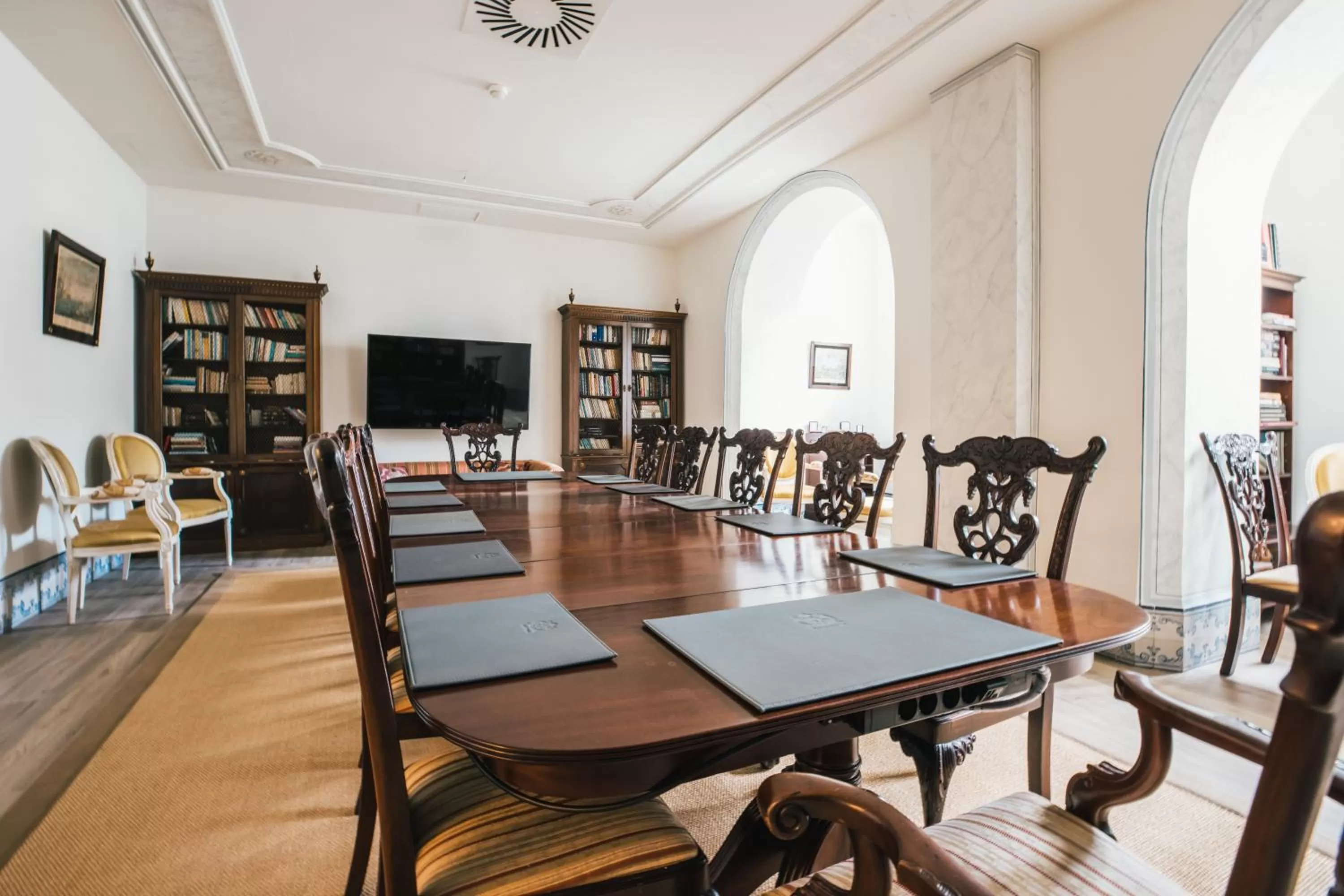 Meeting/conference room in Estoril Vintage Hotel