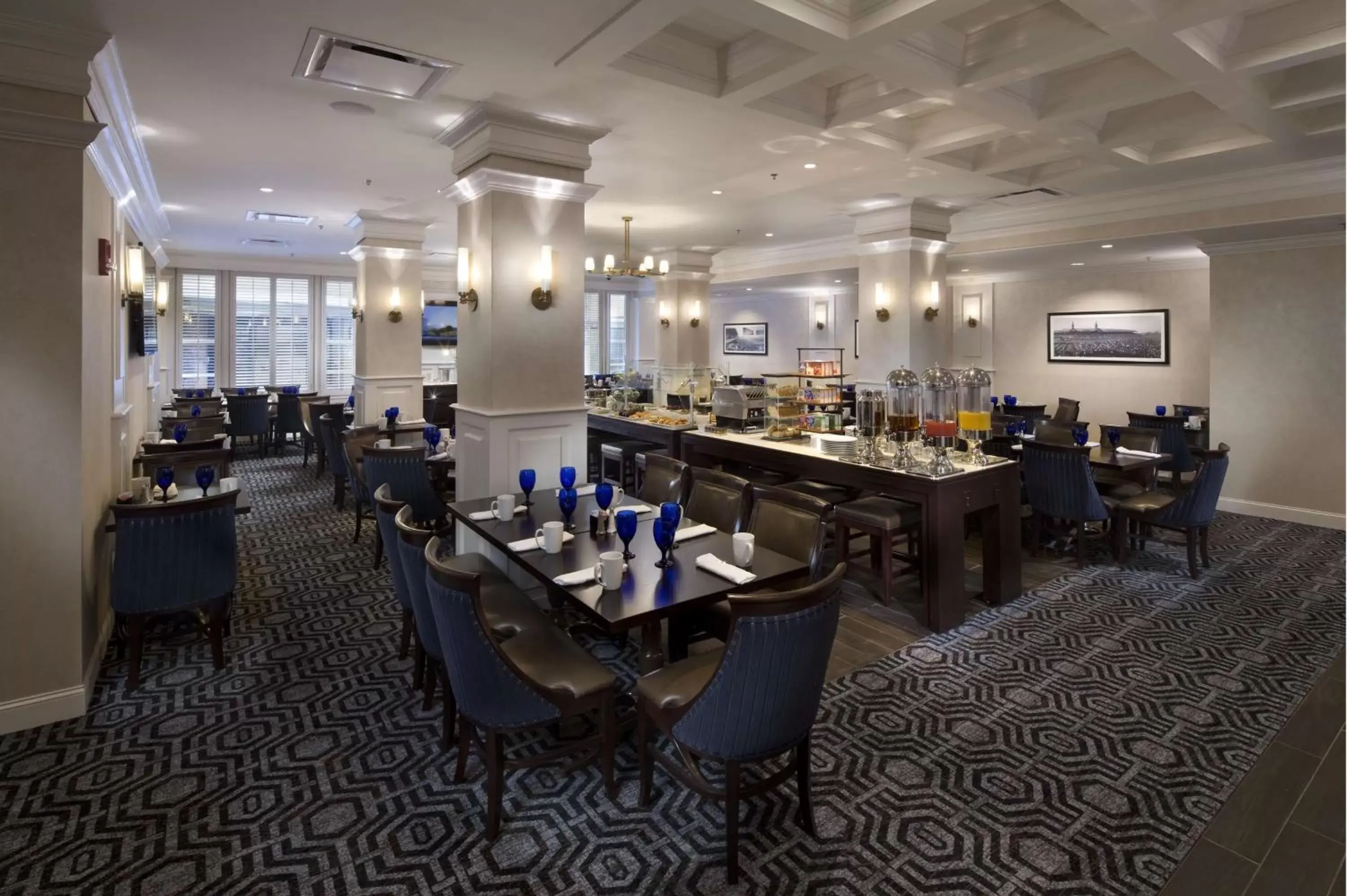 Restaurant/places to eat in The Seelbach Hilton Louisville Restaurant/places to eat in The Seelbach Hilton Louisville