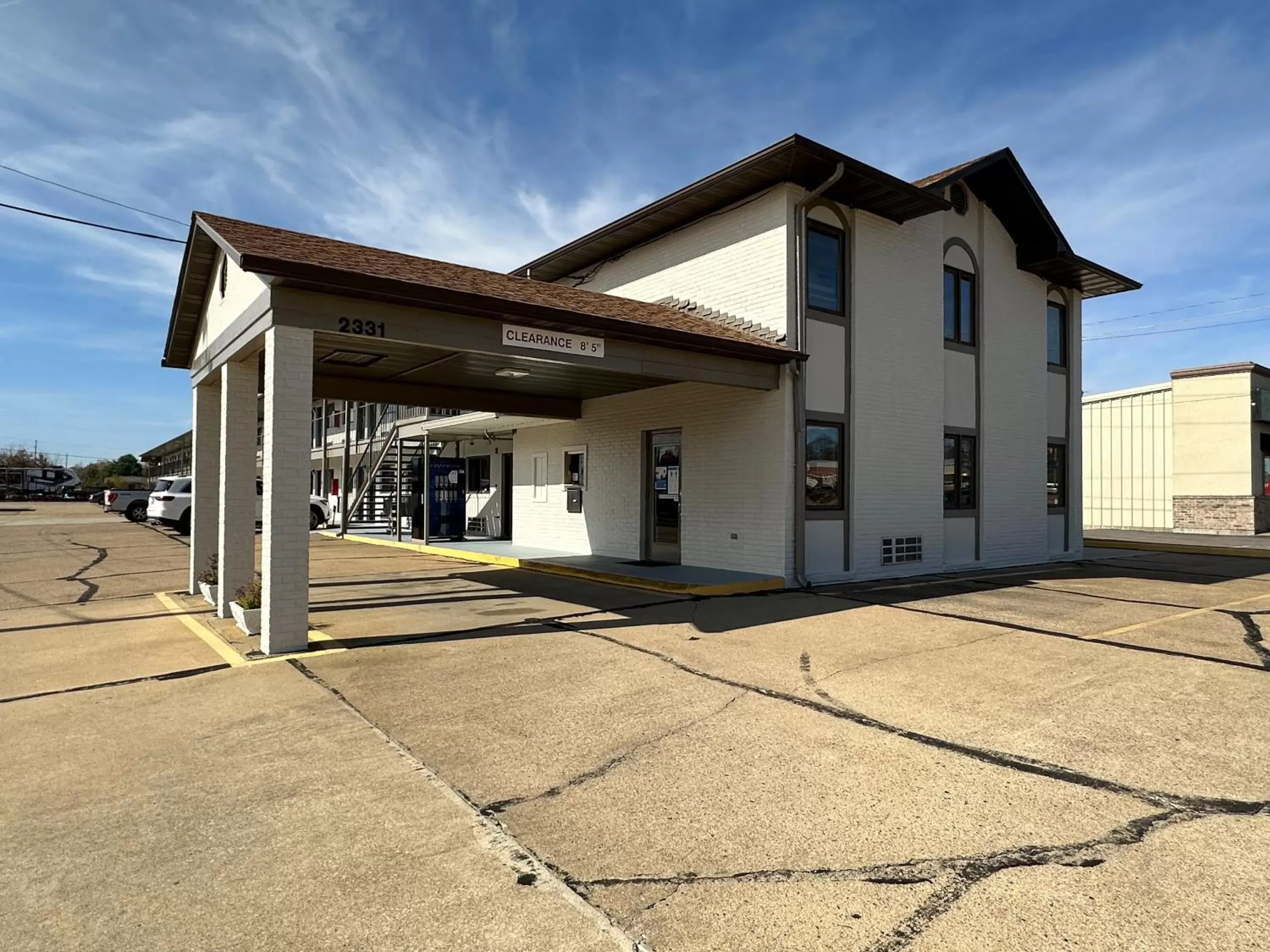 Property Building in Motel 6-Dyersburg, TN