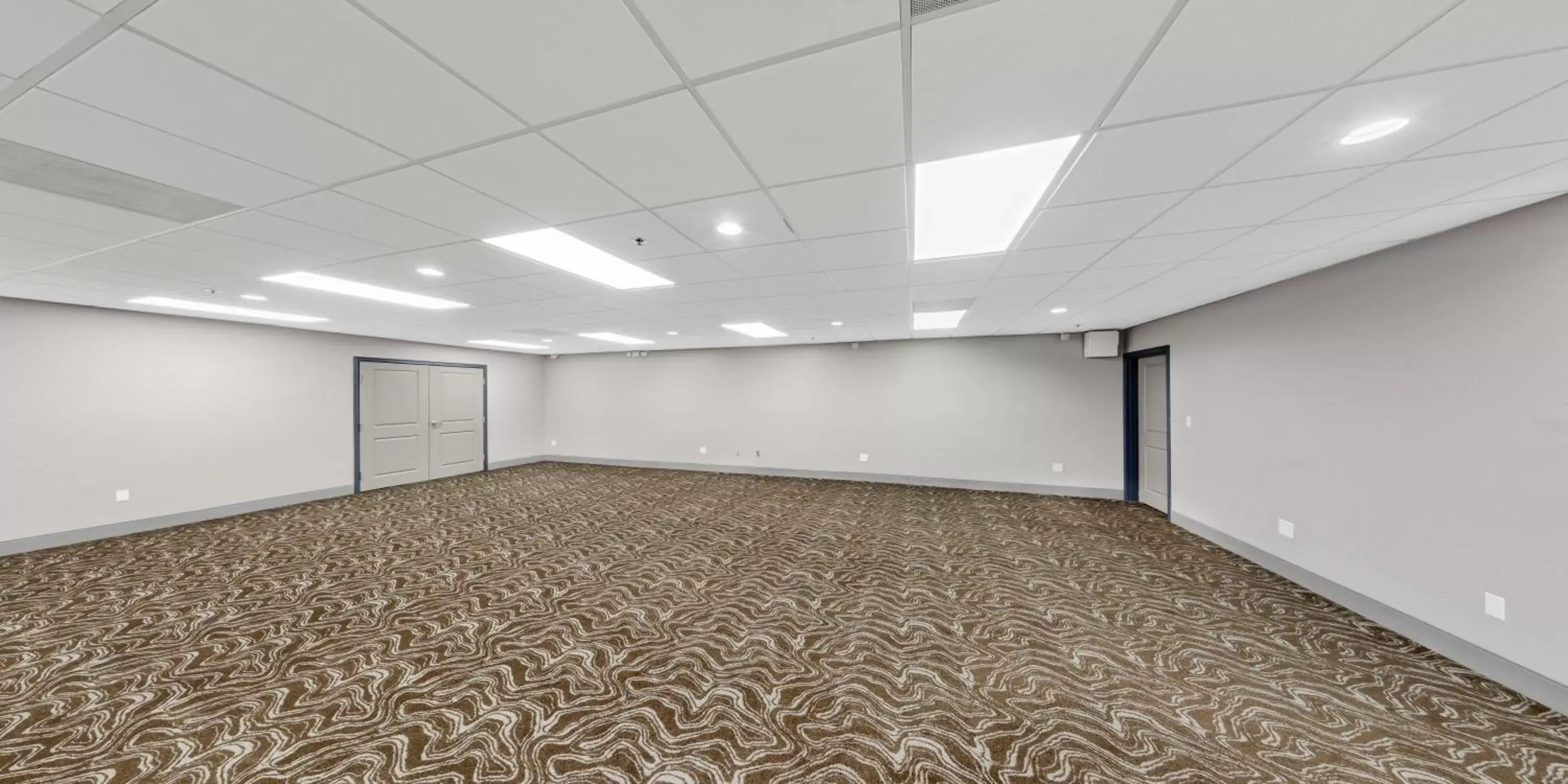 Meeting/conference room in Country Inn & Suites by Radisson, Fargo, ND