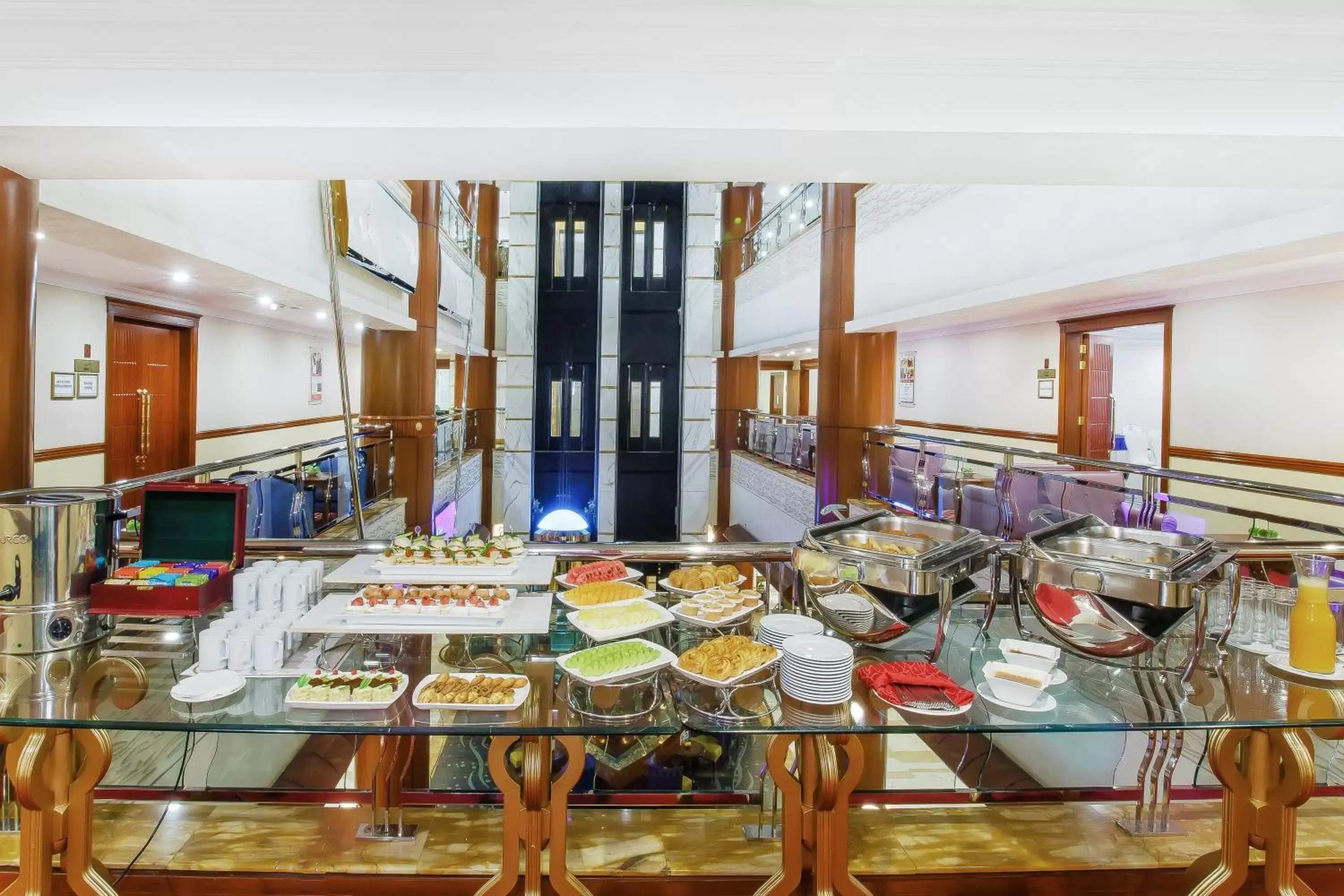 Banquet/Function facilities, Restaurant/Places to Eat in Grand Excelsior Hotel - Bur Dubai
