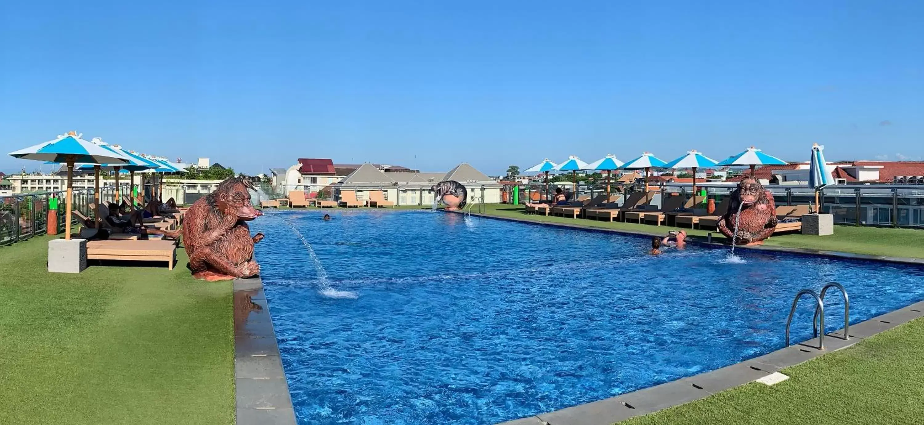 Swimming Pool in Sulis Beach Hotel & Spa