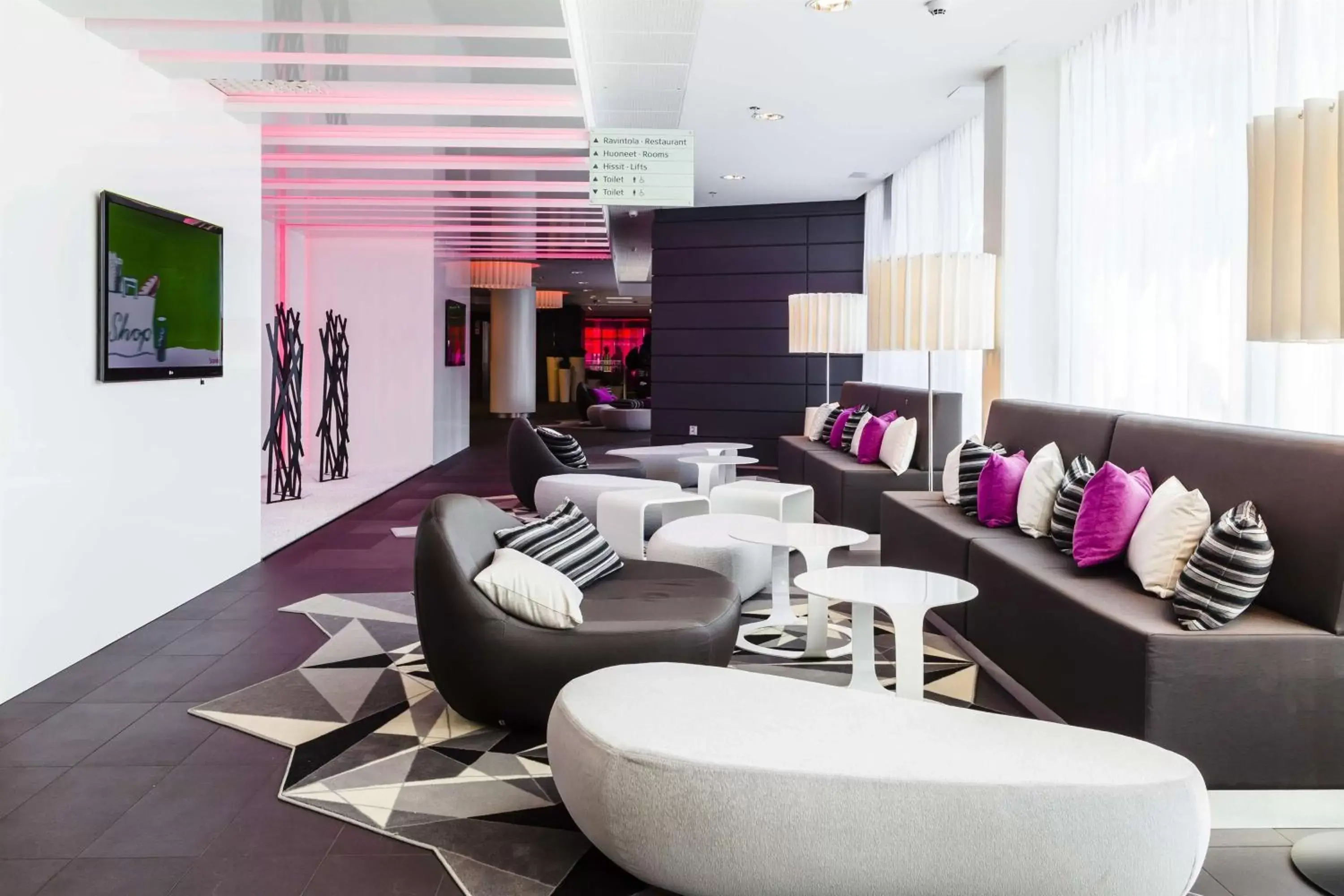 Lobby or reception, Seating Area in Scandic Tampere Station