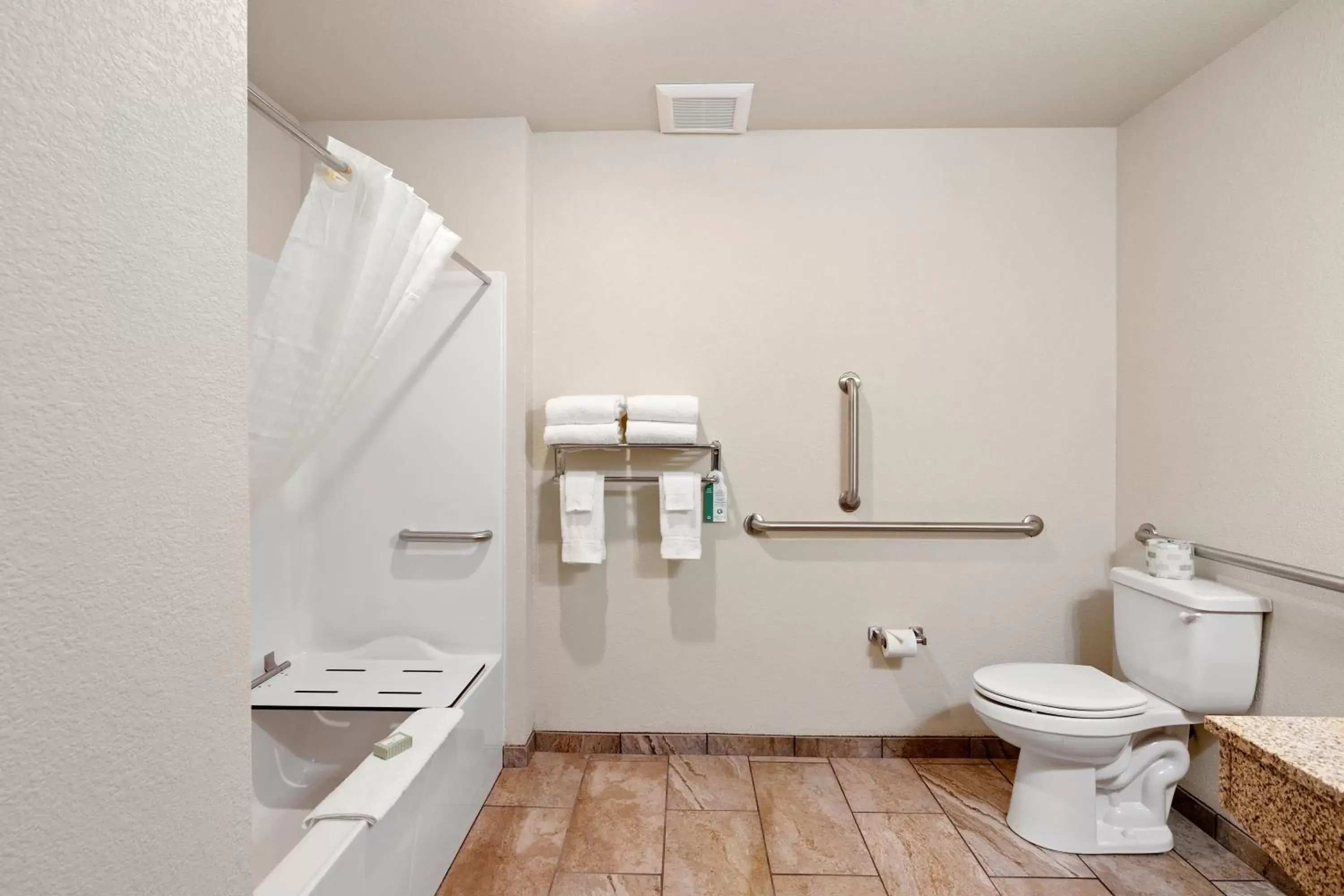 Bathroom in Cobblestone Inn & Suites - Yuma