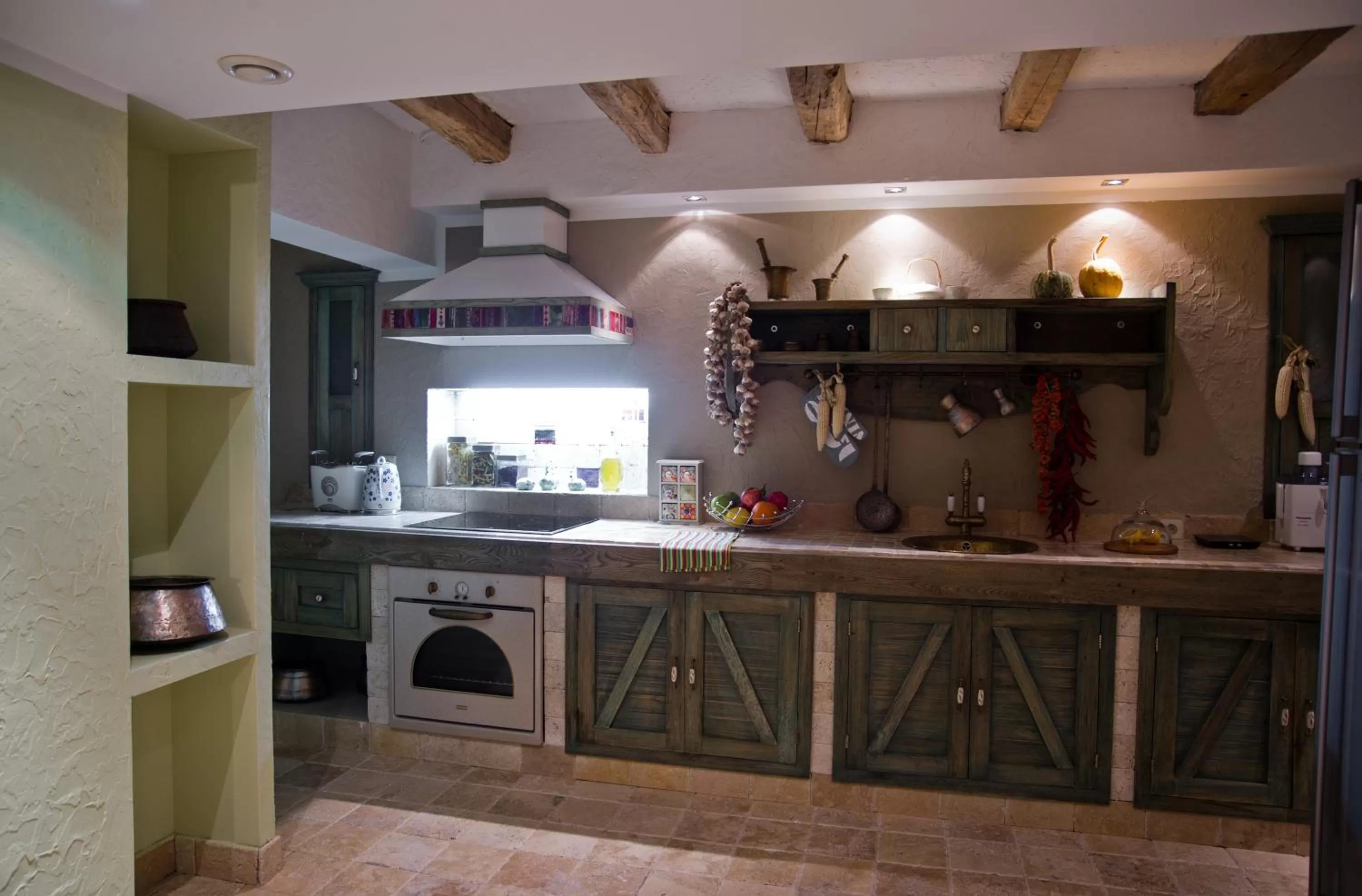 Kitchen or kitchenette in No12 Boutique Hotel