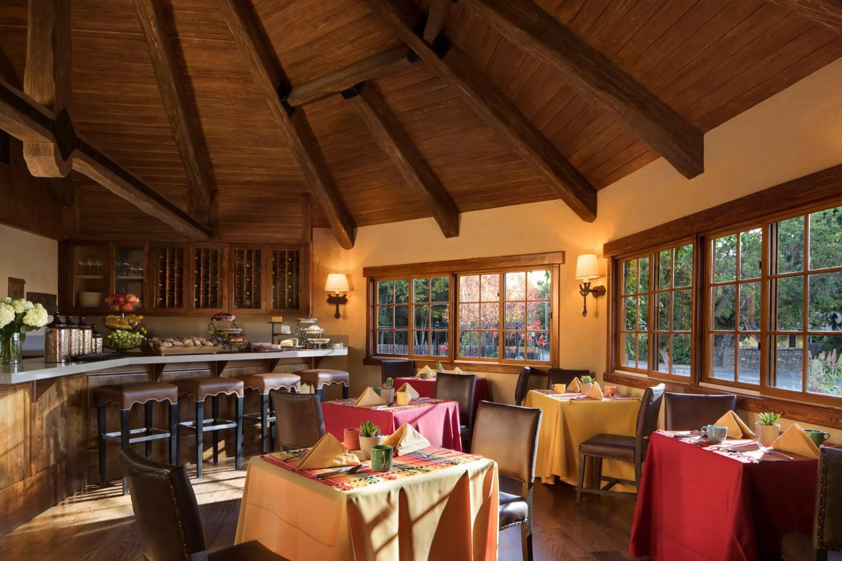 Breakfast, Restaurant/Places to Eat in Rancho Caymus Inn