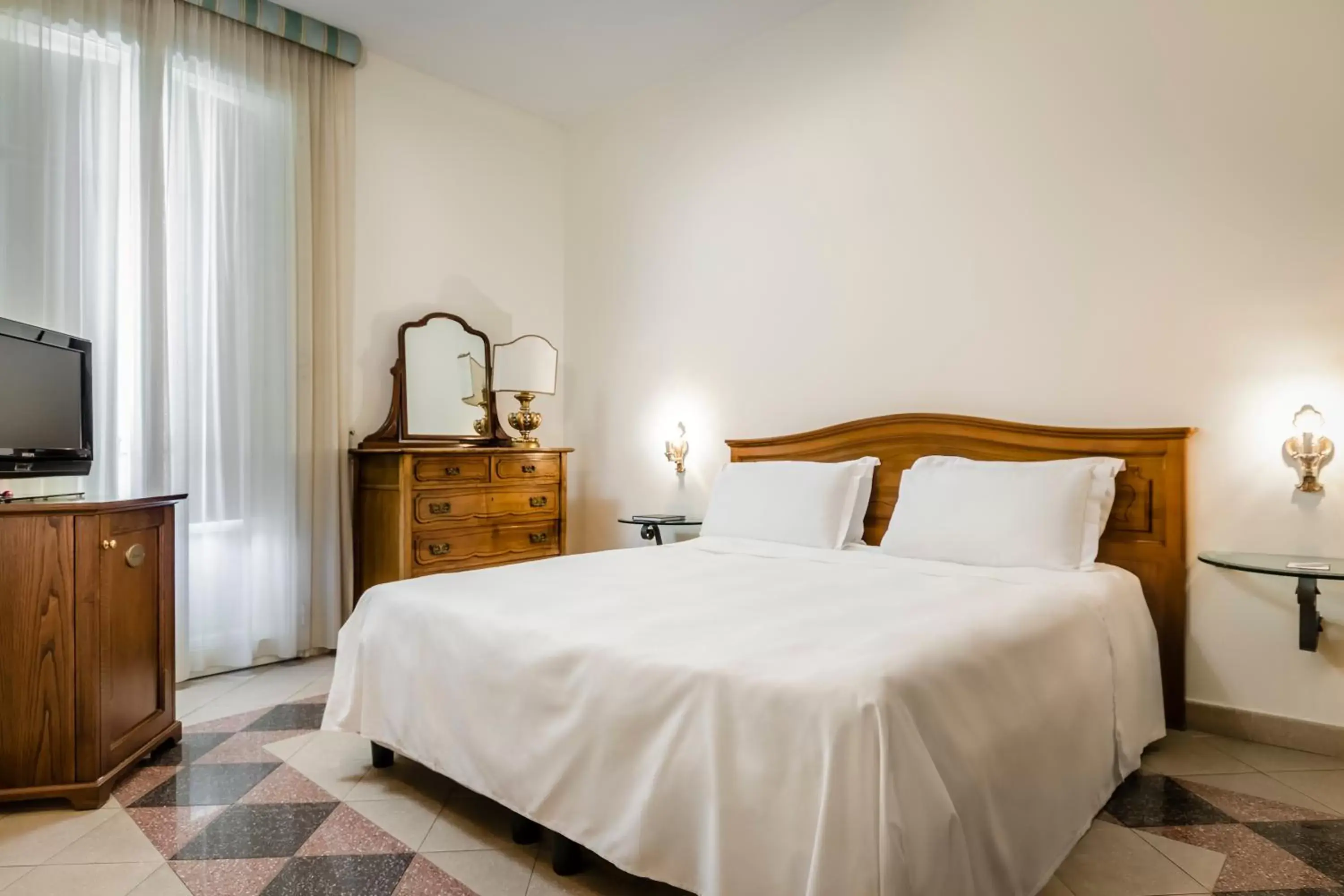 Family Room with Terrace in Eurostars Centrale Palace Hotel Family Room with Terrace in Eurostars Centrale Palace Hotel