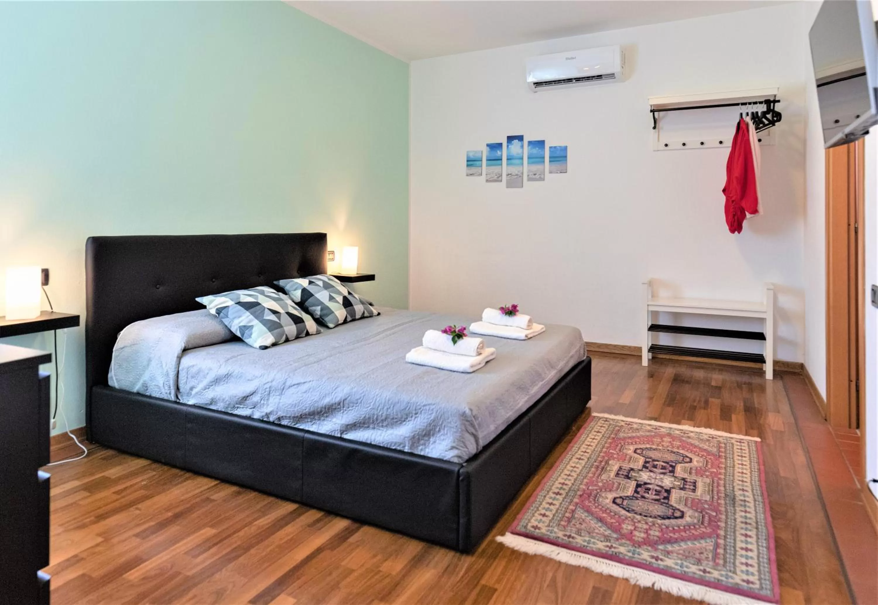 Bed in B&B Villa Apuana