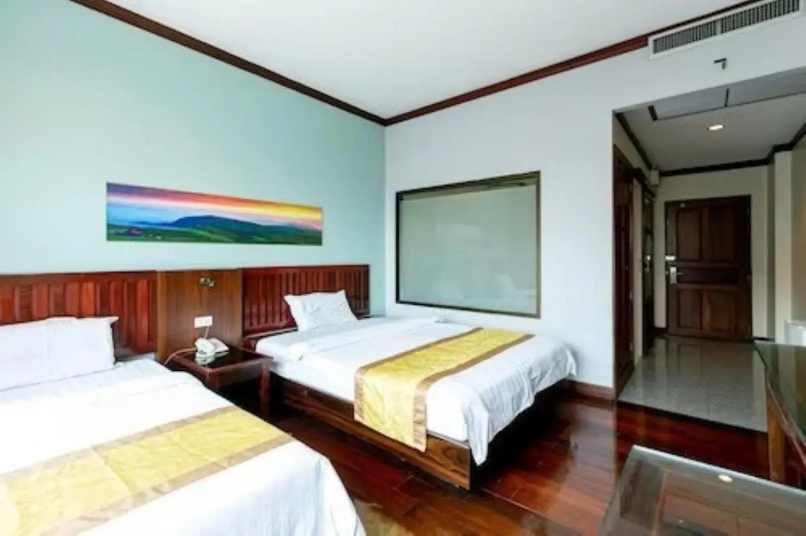 Bed in The President Hotel at Chokchai 4