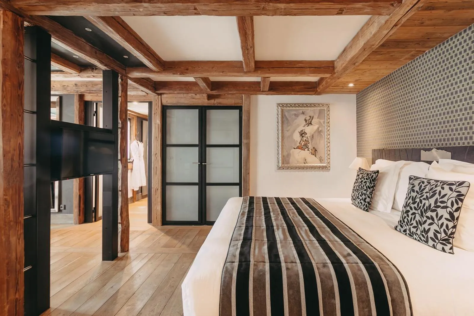 Bed in Les Suites – Maison Bouvier