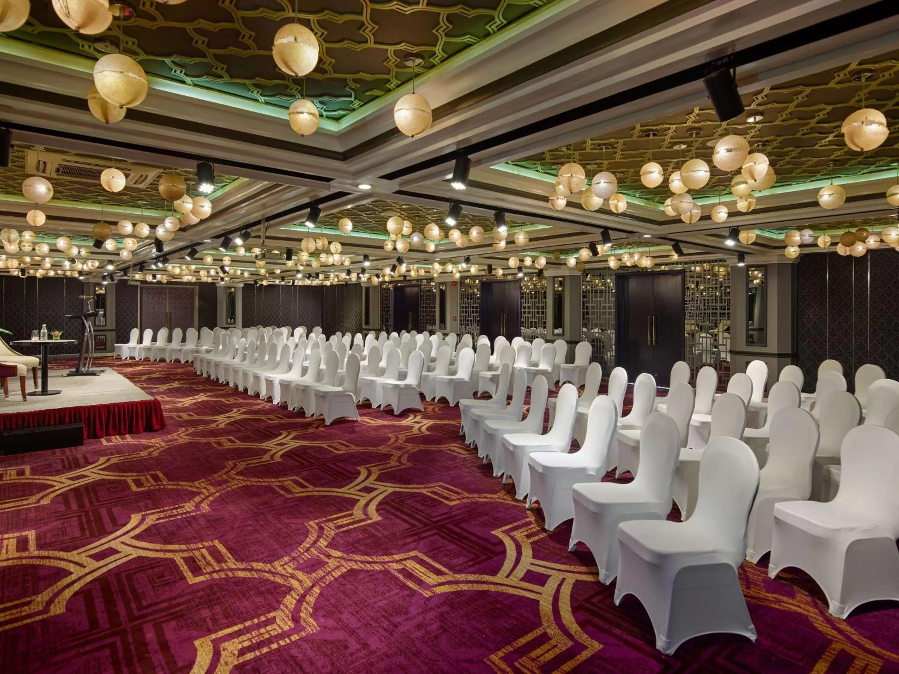 Meeting/conference room, Banquet Facilities in Hotel Royal Hoi An - MGallery