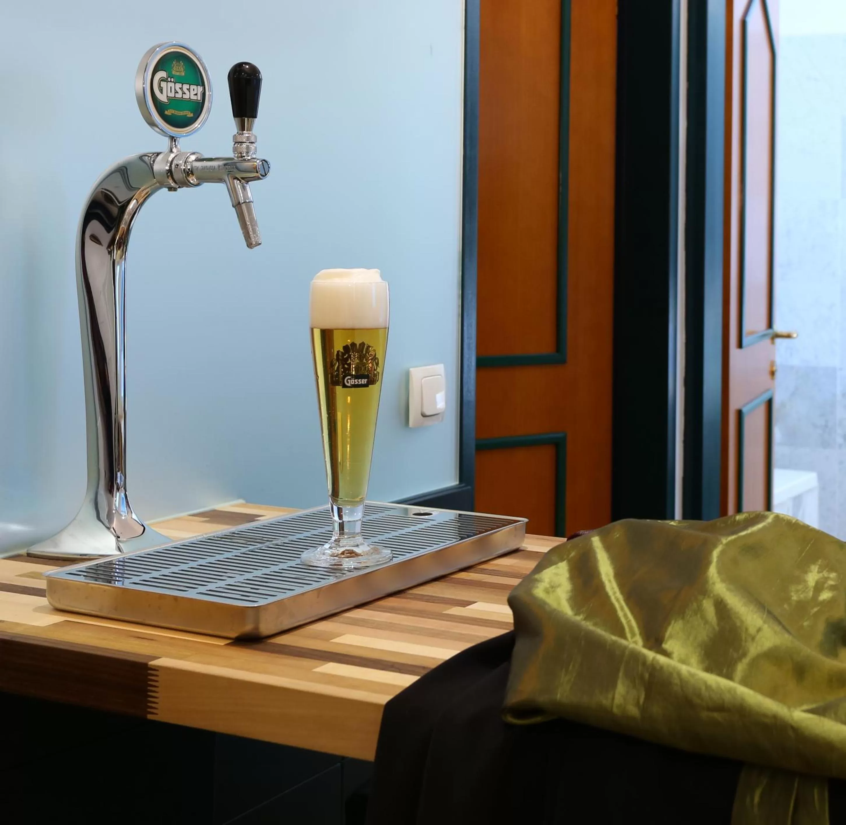 Decorative detail in Hotel Kongress