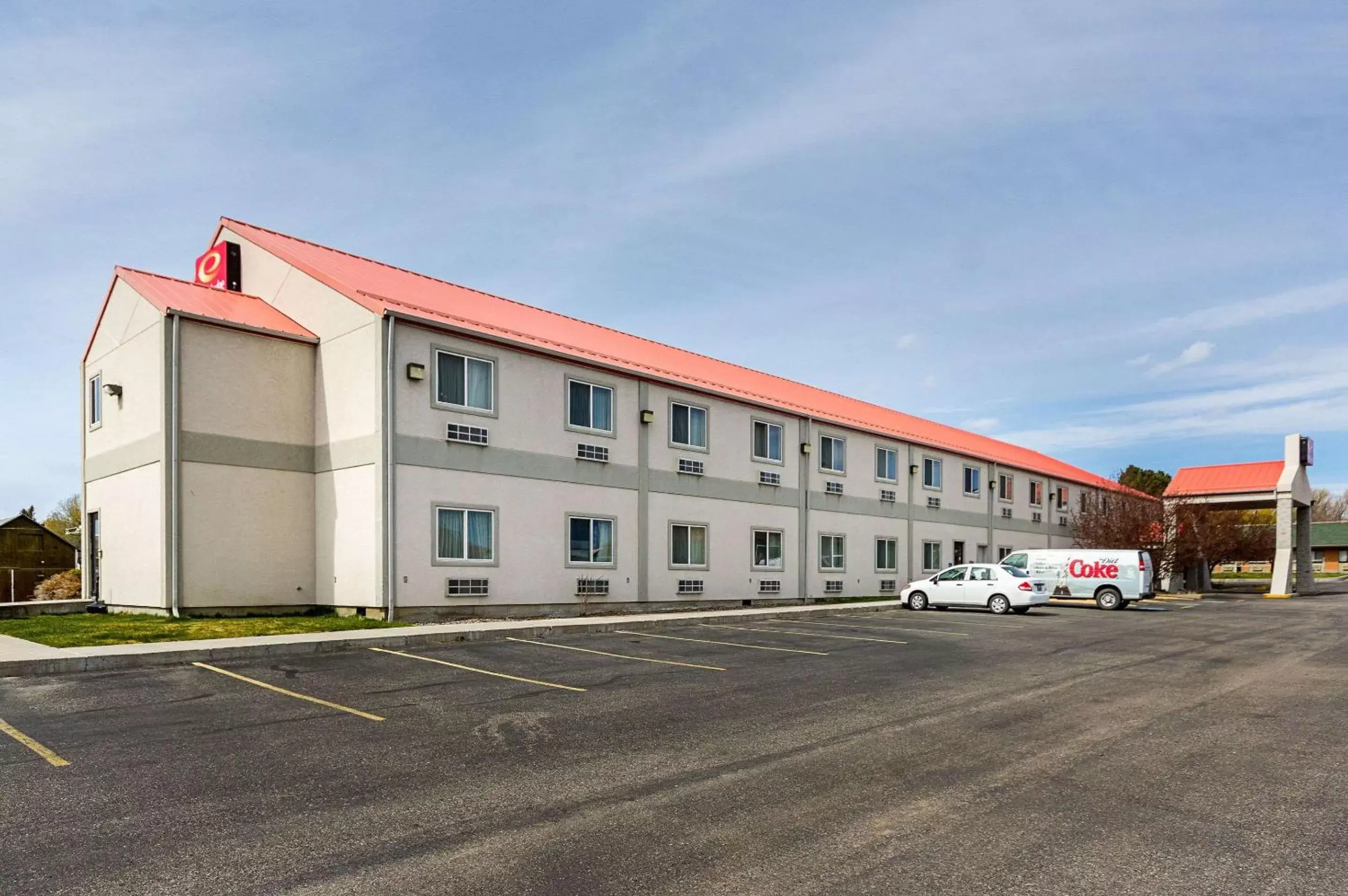 Property building in Econo Lodge Livingston Gateway to Yellowstone Property building in Econo Lodge Livingston Gateway to Yellowstone