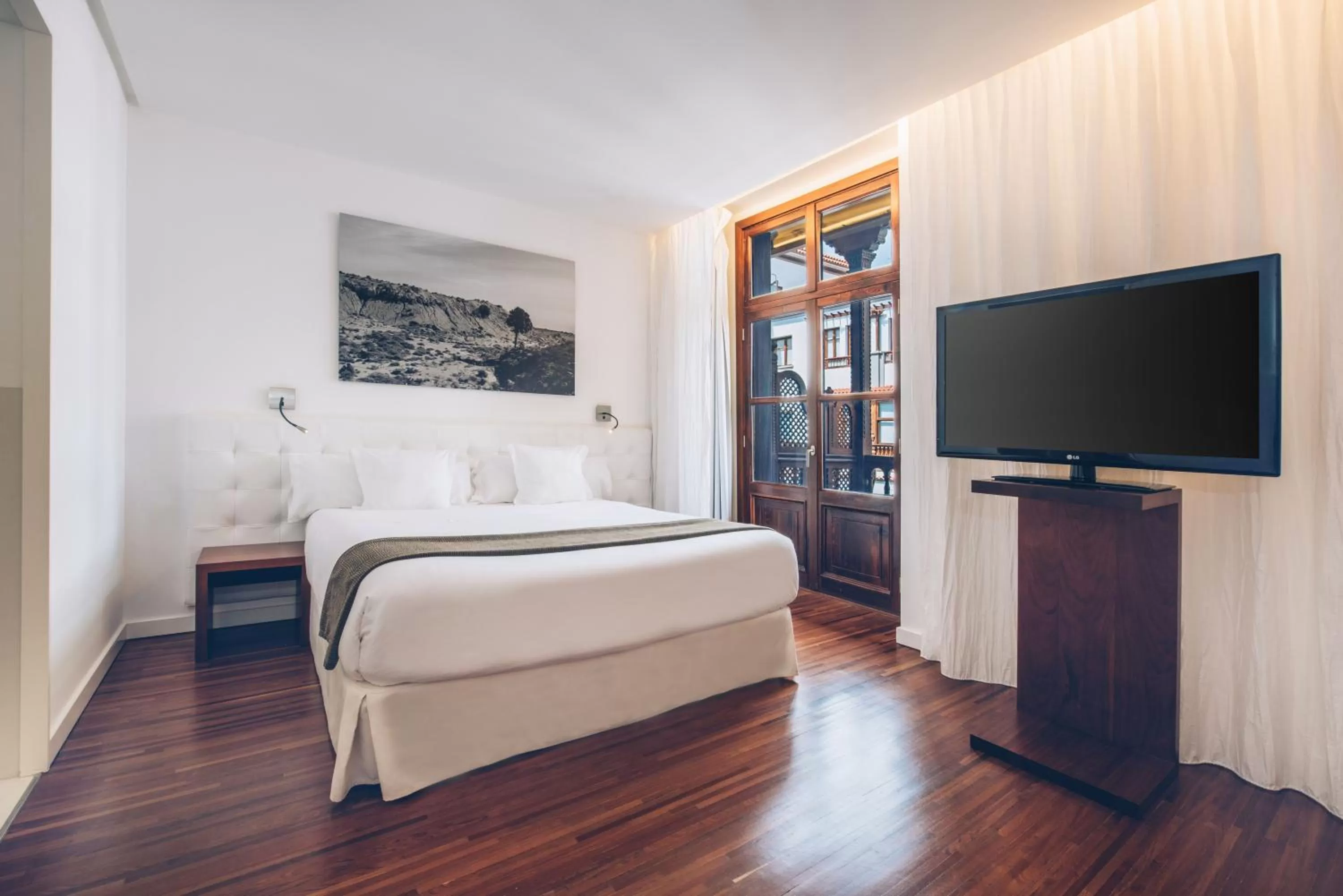 Bedroom, Bed in Iberostar Heritage Grand Mencey