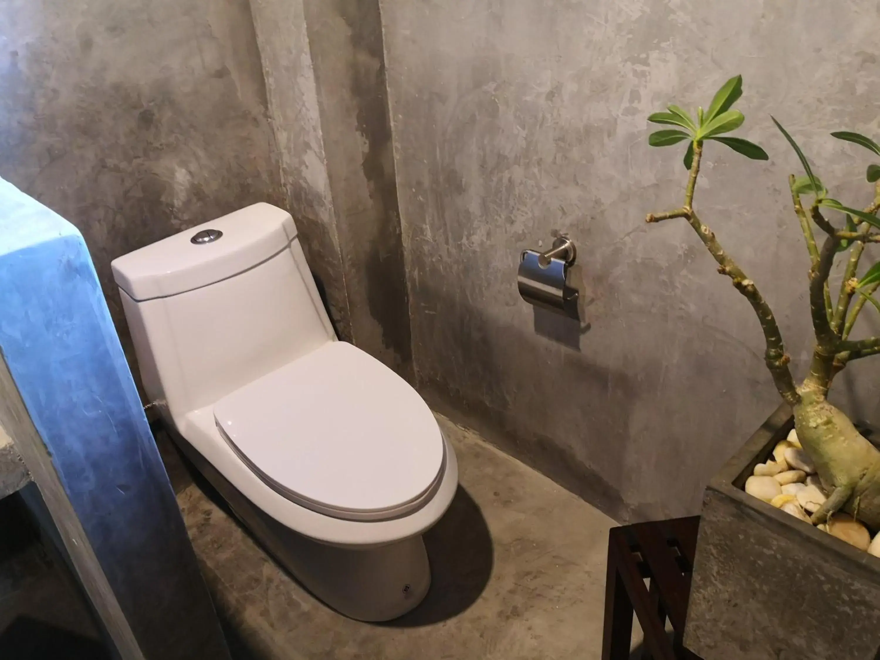 Bathroom in The Lazy Lodge