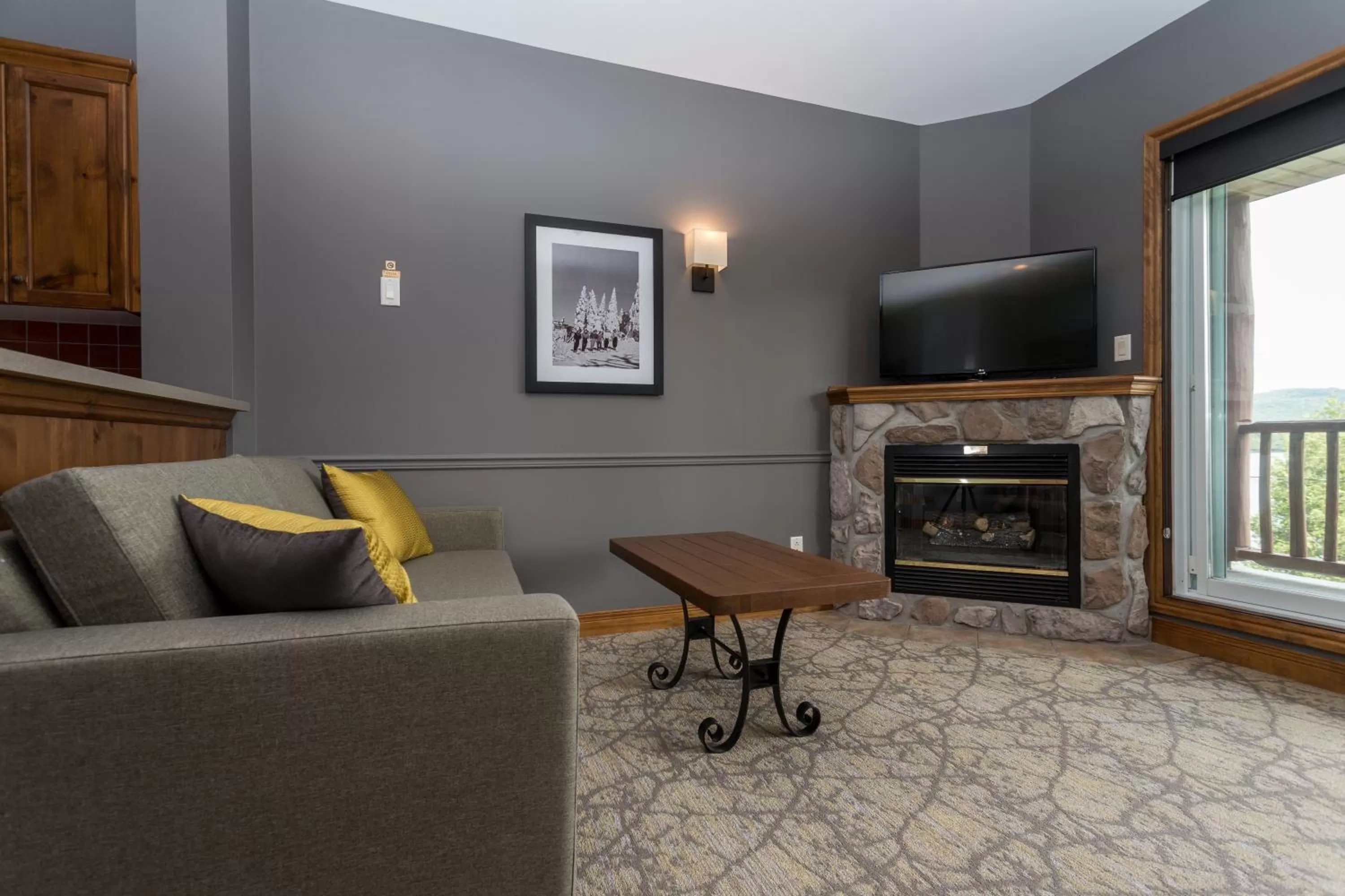 TV and multimedia in Le Grand Lodge Mont Tremblant