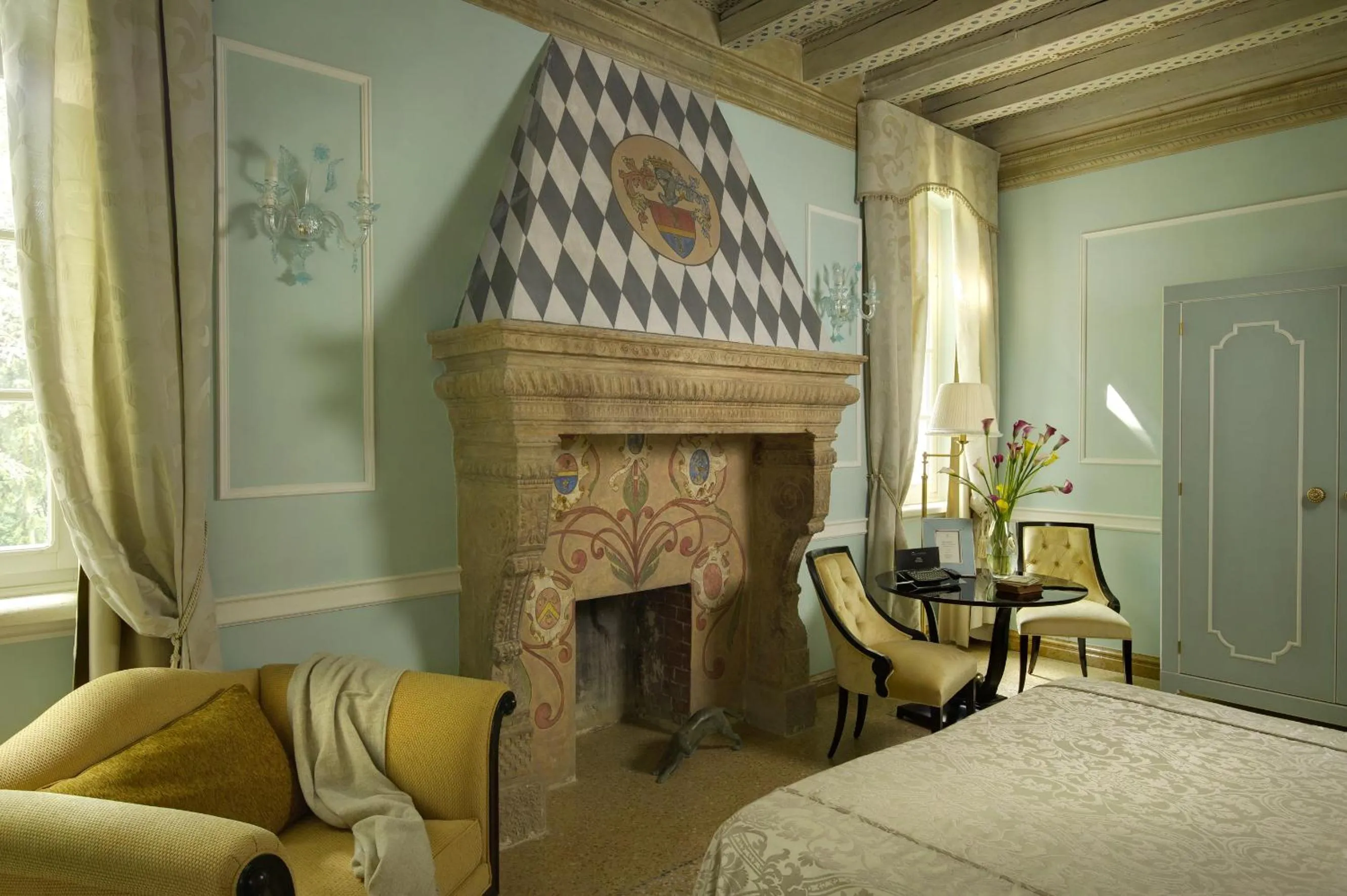 Bed in Villa Cordevigo