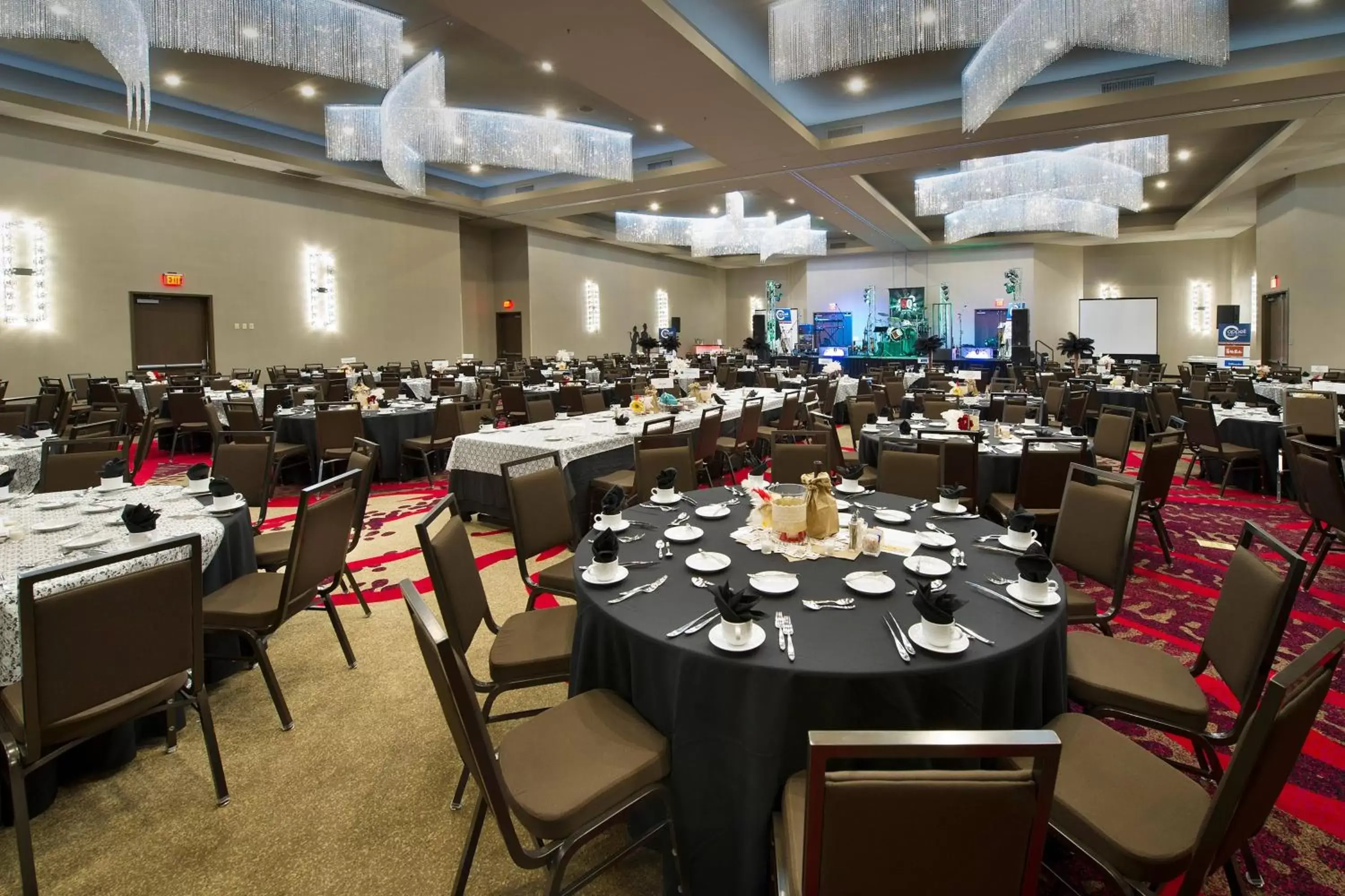 Meeting/conference room, Restaurant/Places to Eat in TownePlace Suites by Marriott Dallas DFW Airport North/Grapevine