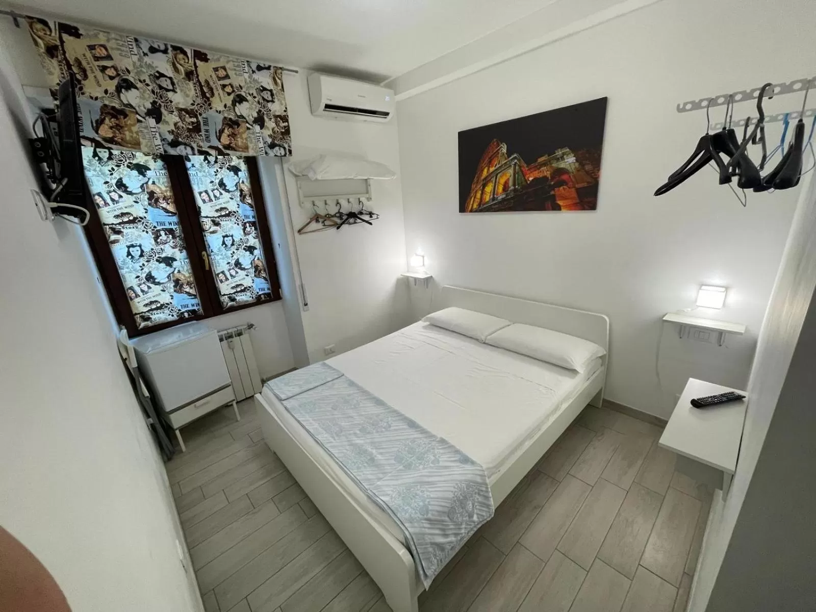 Bed in B&B metro B 10 passi dalla metro B