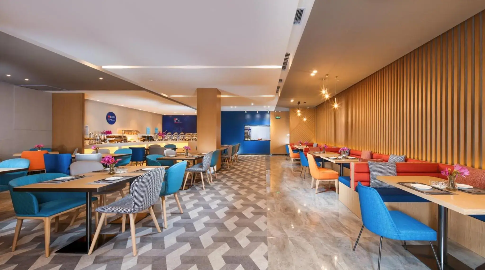 Restaurant/Places to Eat in Holiday Inn Express Chengdu East, an IHG Hotel