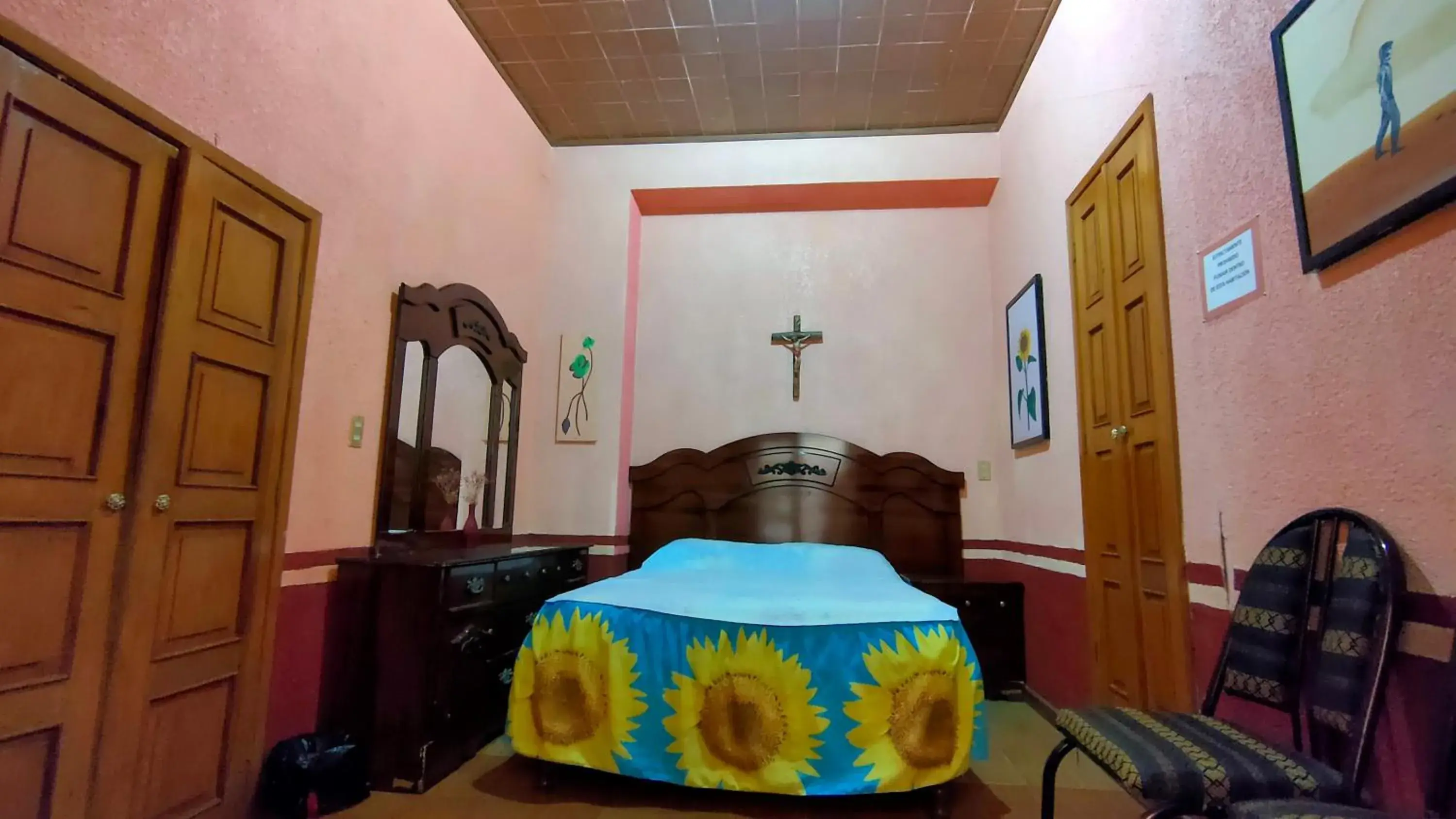 Bedroom, Dining Area in OYO Posada Santa Cecilia, Jerez Zacatecas