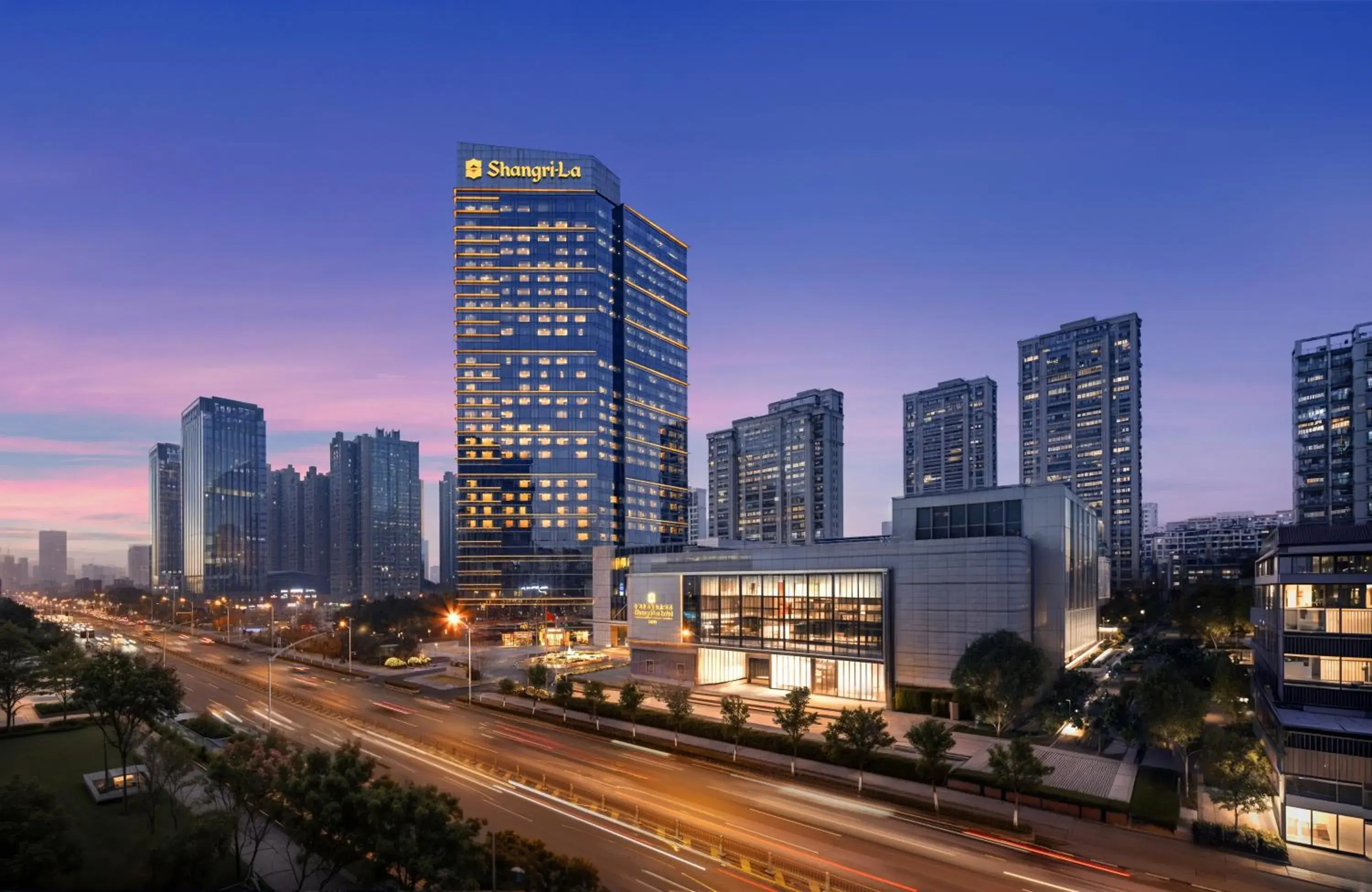 Property building in Shangri-La Hefei Property building in Shangri-La Hefei