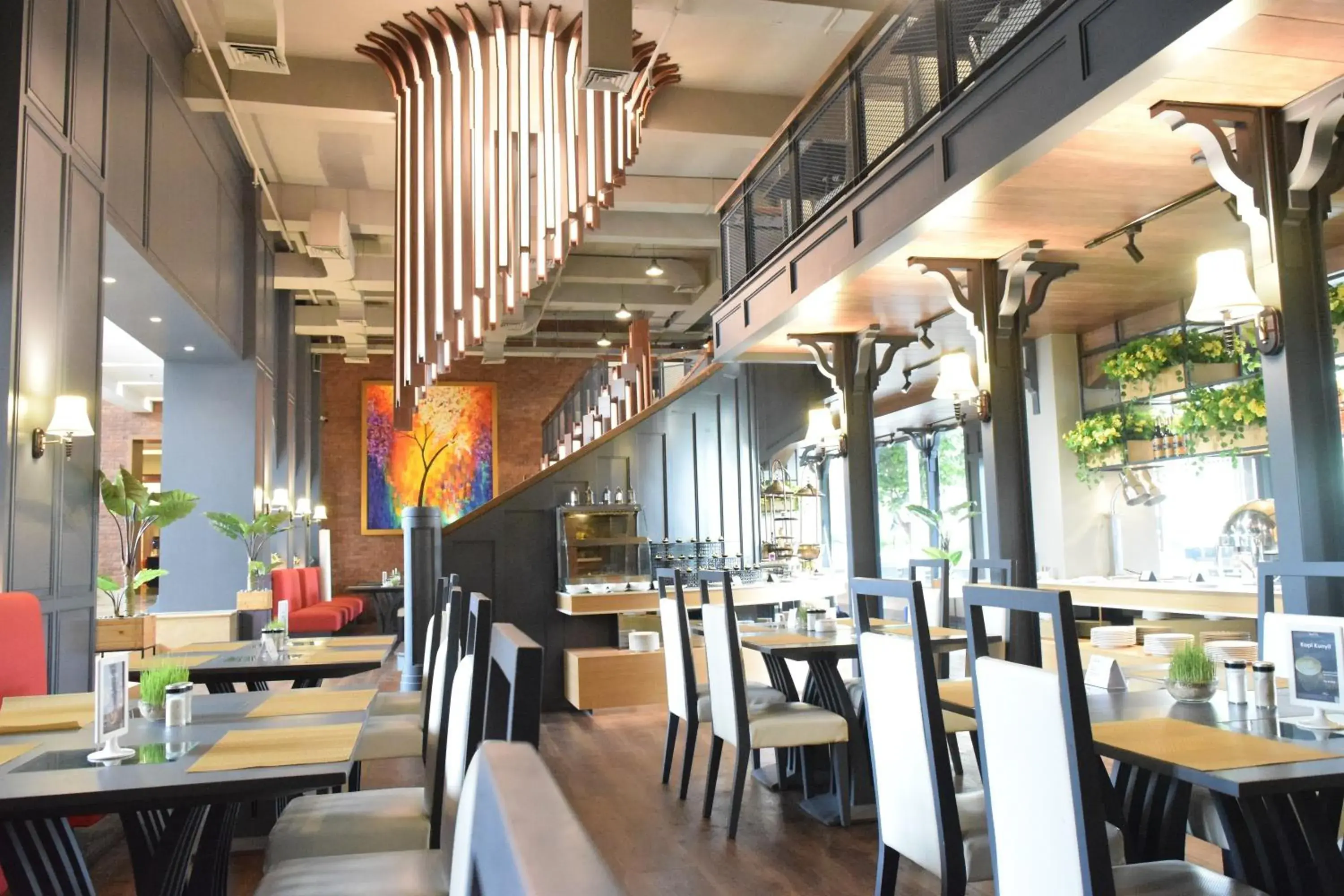 Restaurant/Places to Eat in Grand Zuri BSD City