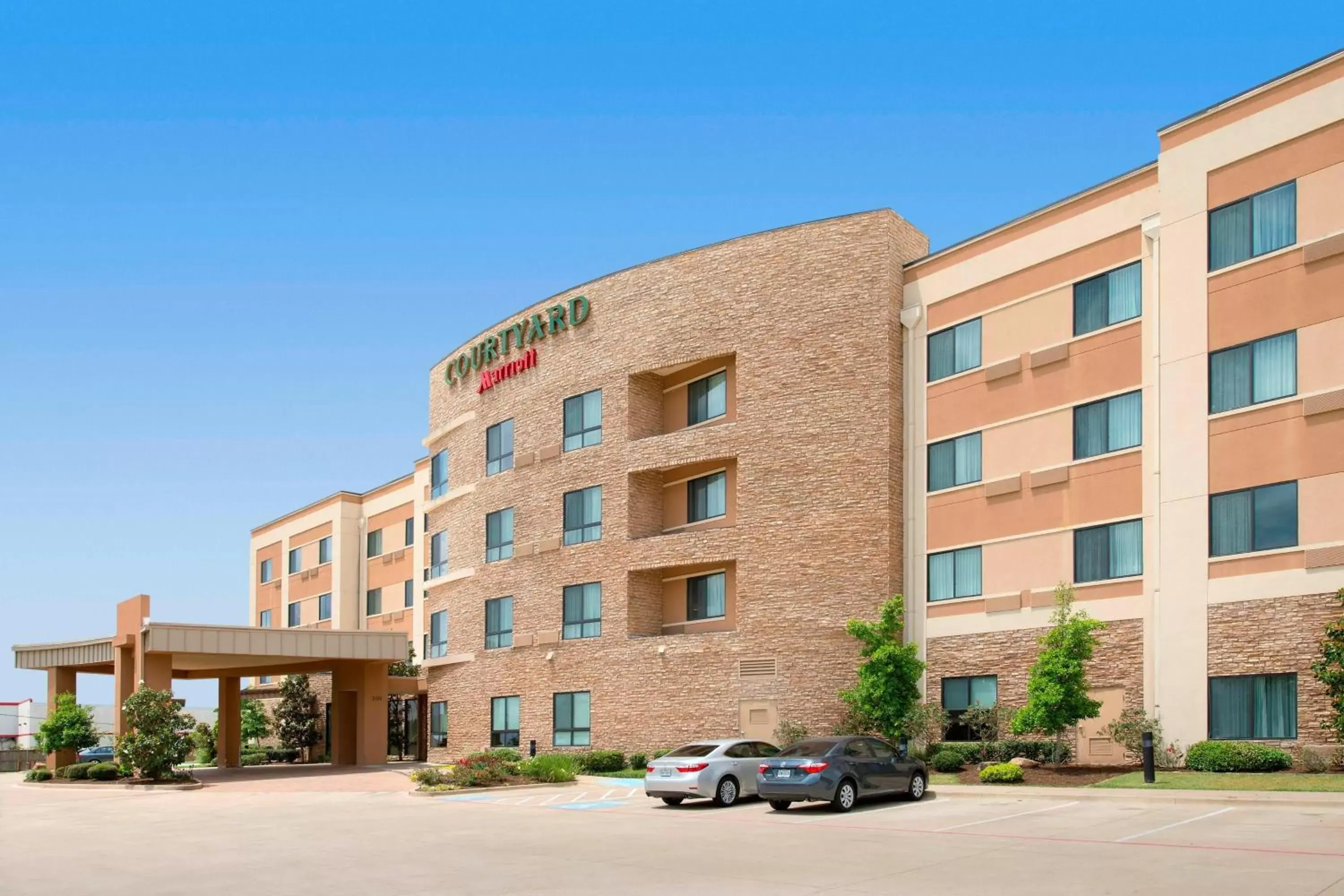 Property Building in Courtyard by Marriott Lufkin