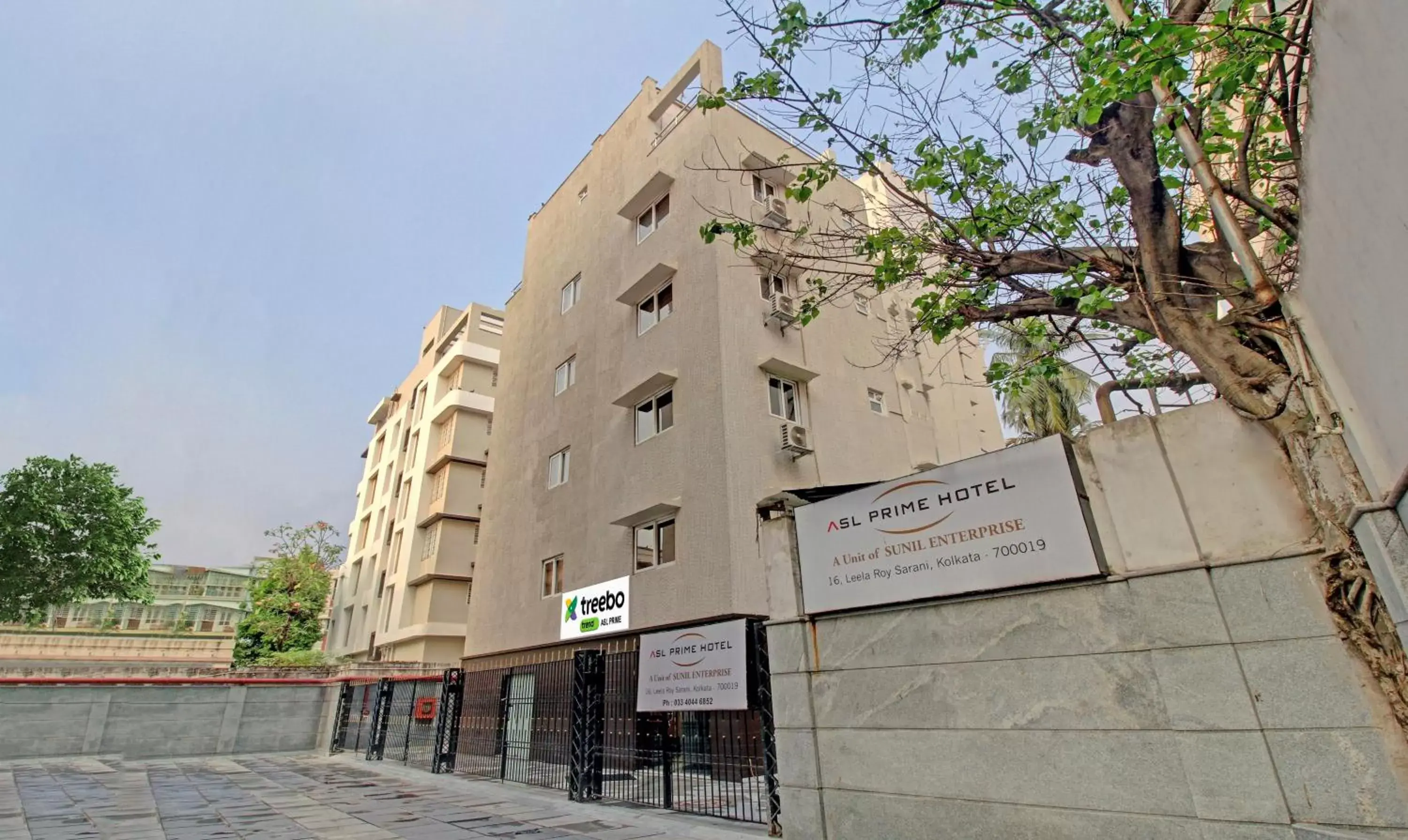 Property Building in Treebo Trend ASL Prime Property Building in Treebo Trend ASL Prime