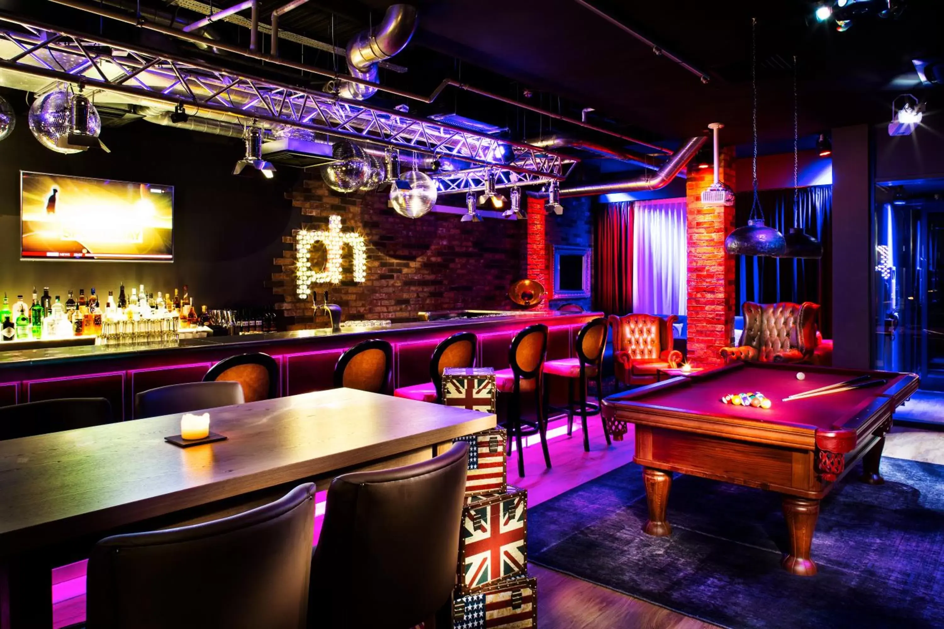 Billiard, Lounge/Bar in pentahotel Birmingham