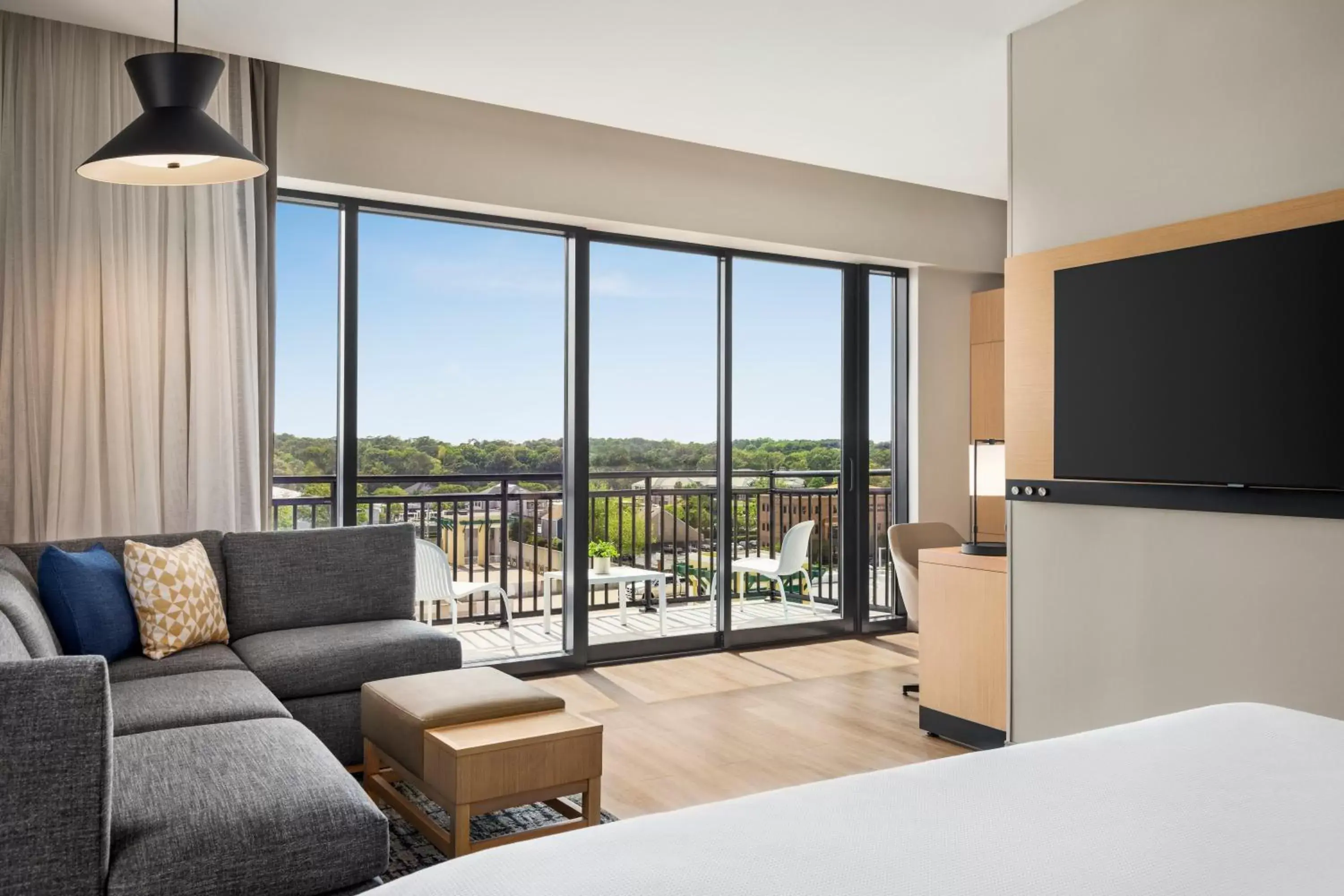 Bedroom, Seating Area in Hyatt Place Virginia Beach Oceanfront