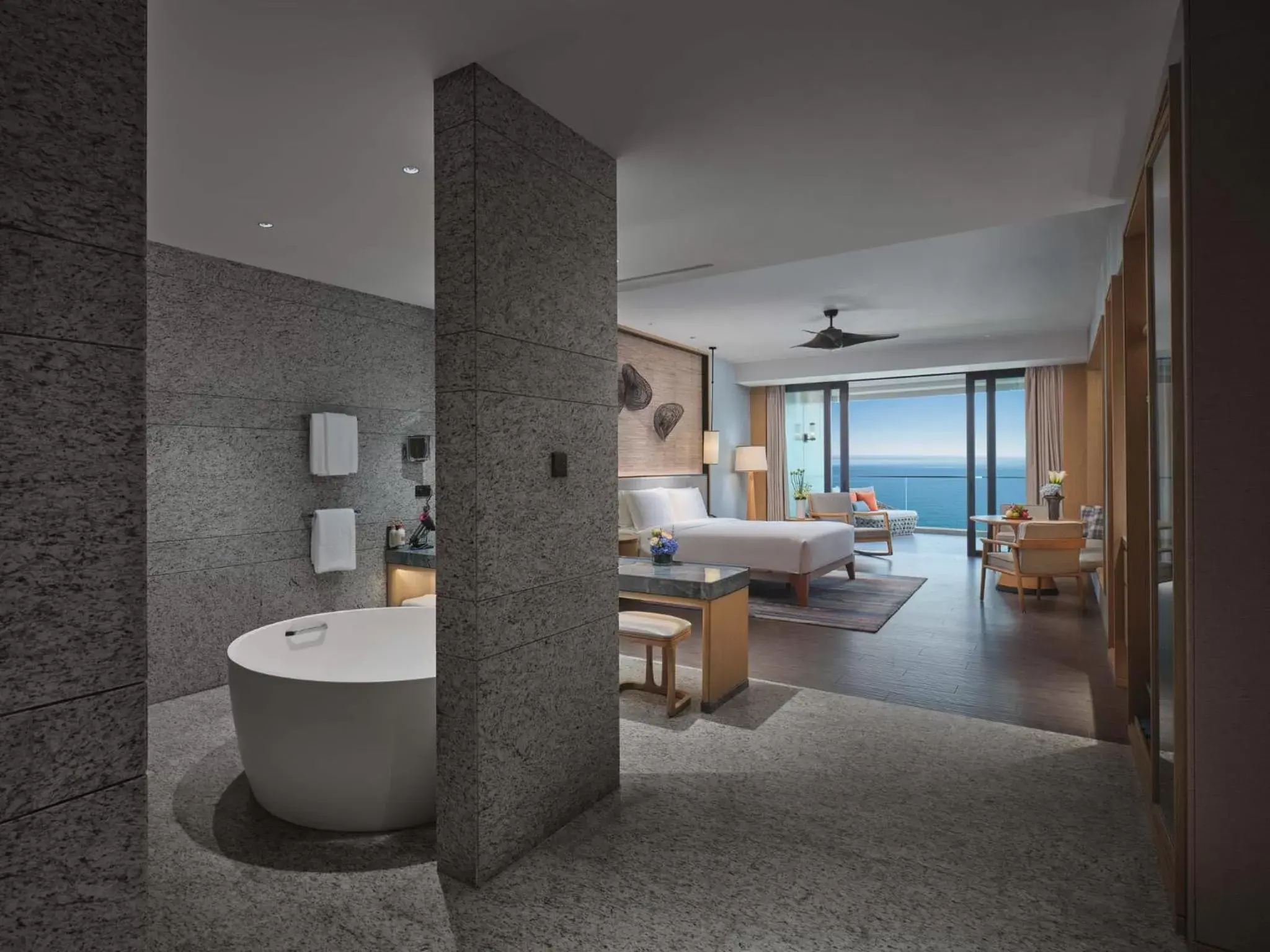 Photo of the whole room, Bathroom in Crowne Plaza Sanya Haitang Bay Resort, an IHG Hotel