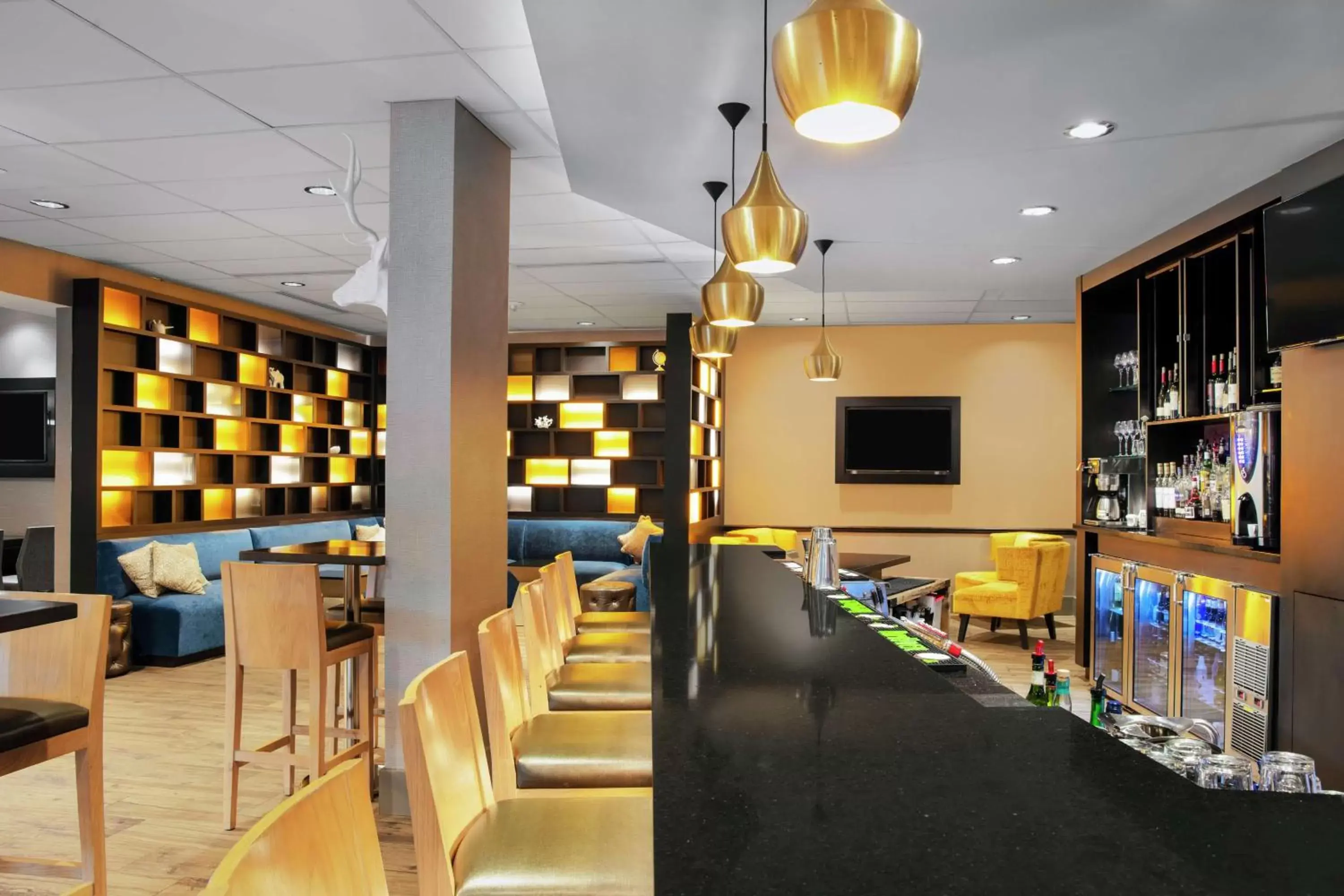 Lounge or bar in DoubleTree by Hilton Hotel Deerfield Beach Boca Raton Lounge or bar in DoubleTree by Hilton Hotel Deerfield Beach Boca Raton