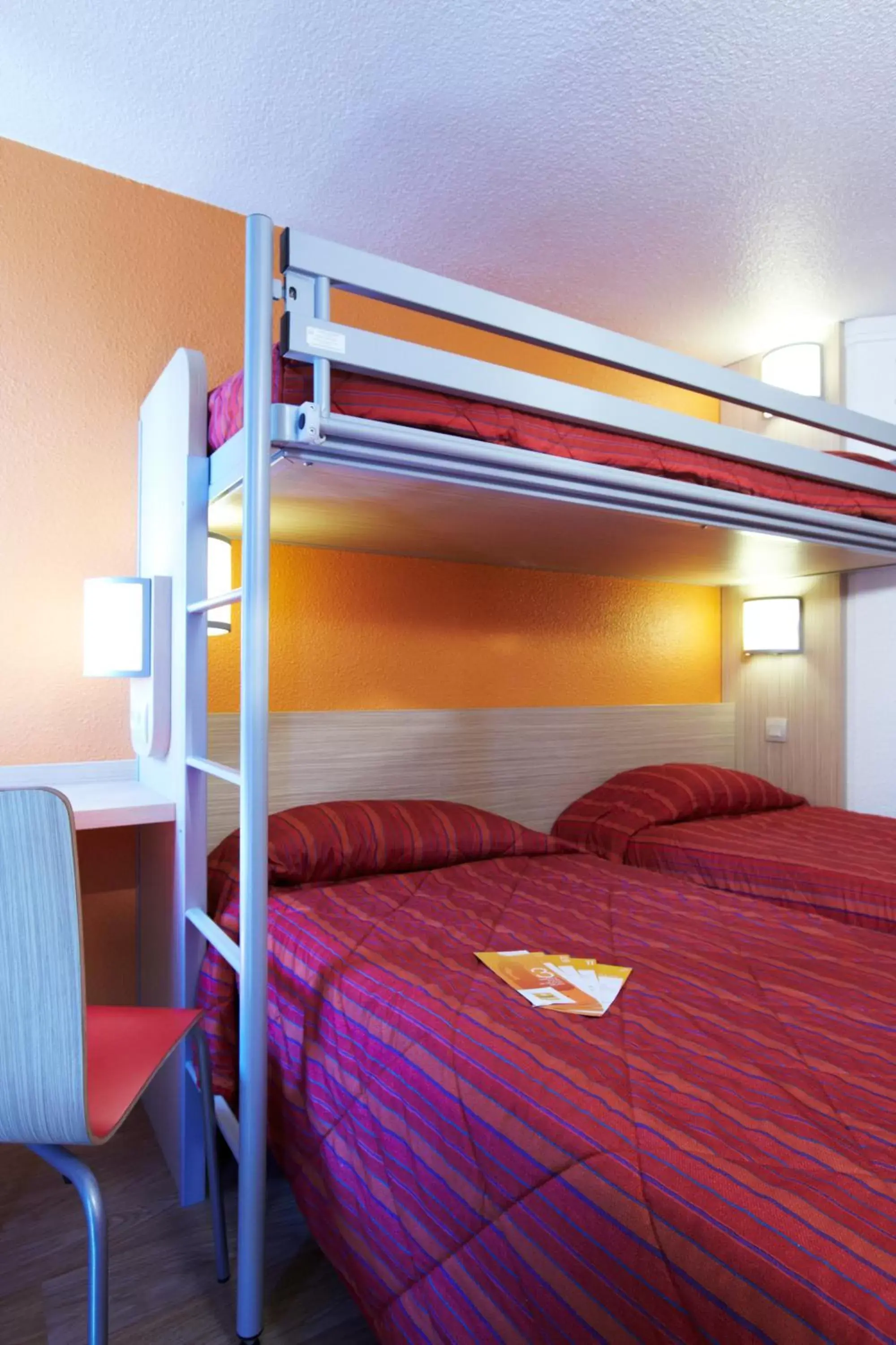 Bed, Bunk Bed in Premiere Classe Beziers
