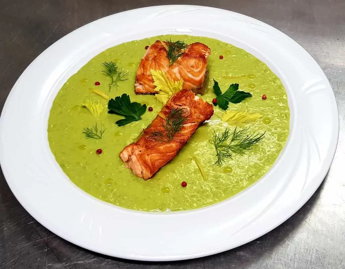 Food and drinks in RistHotel Pianura Inn