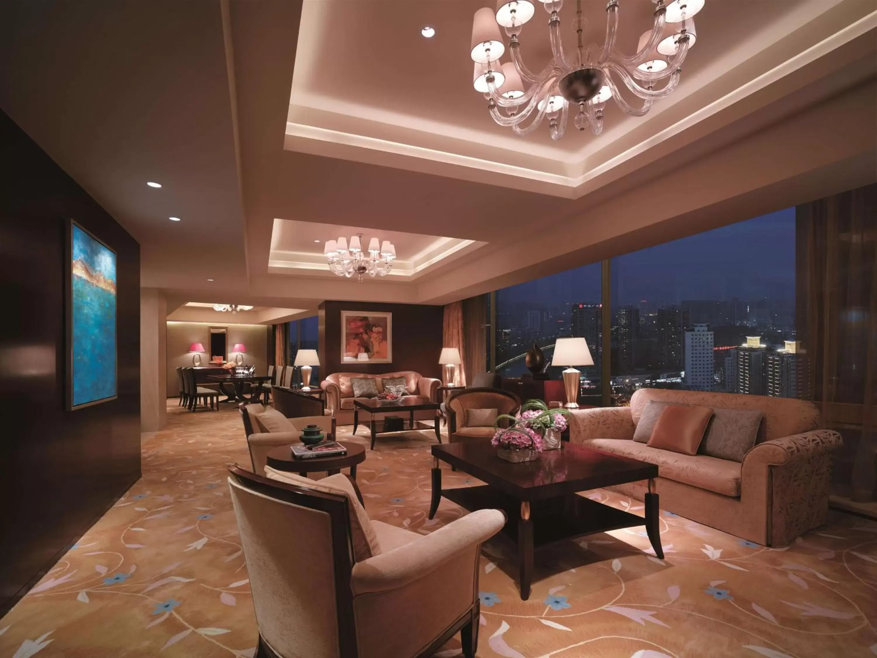 Photo of the whole room in Shangri-La Chengdu