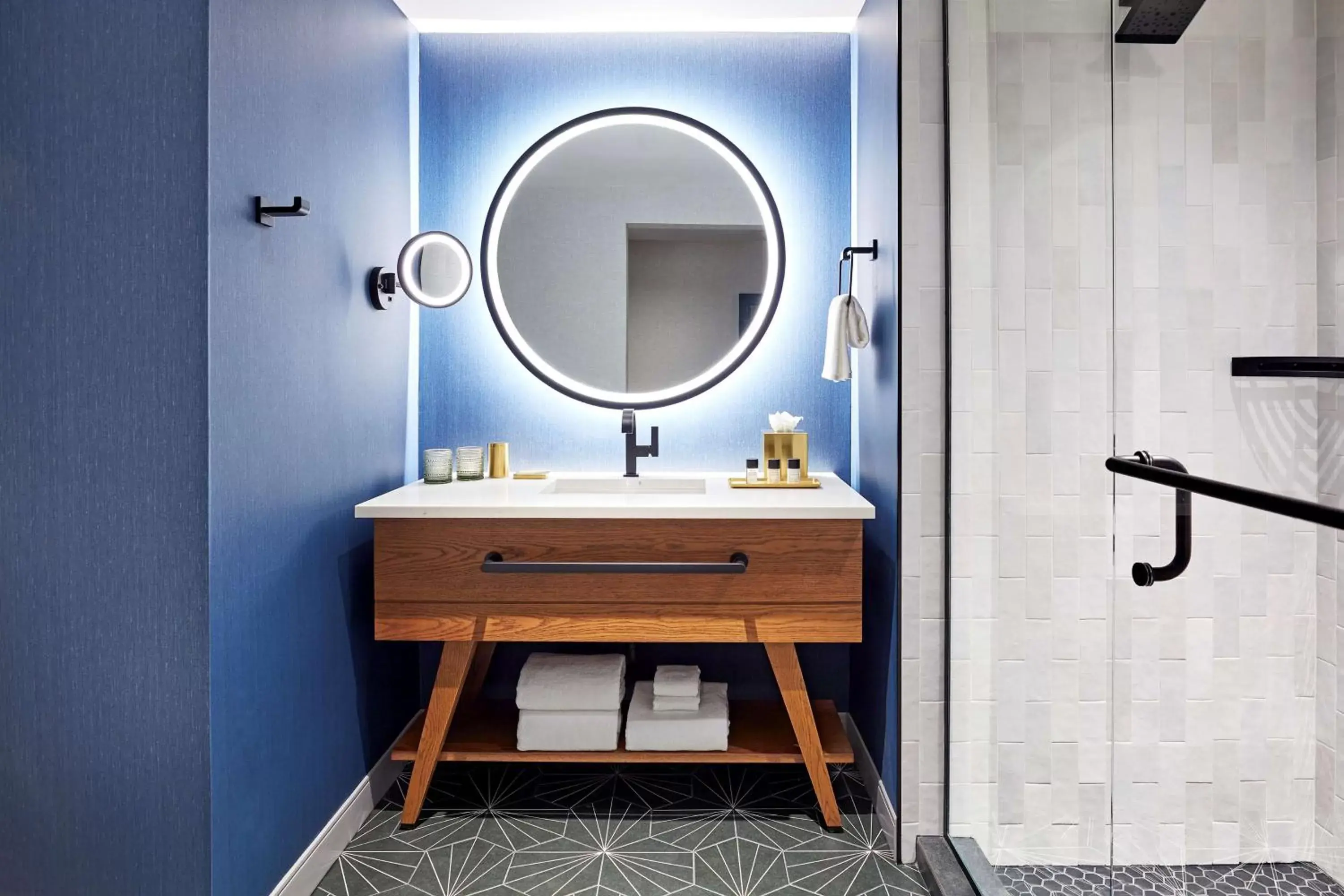 Bathroom in Senna House Hotel Scottsdale, Curio Collection By Hilton