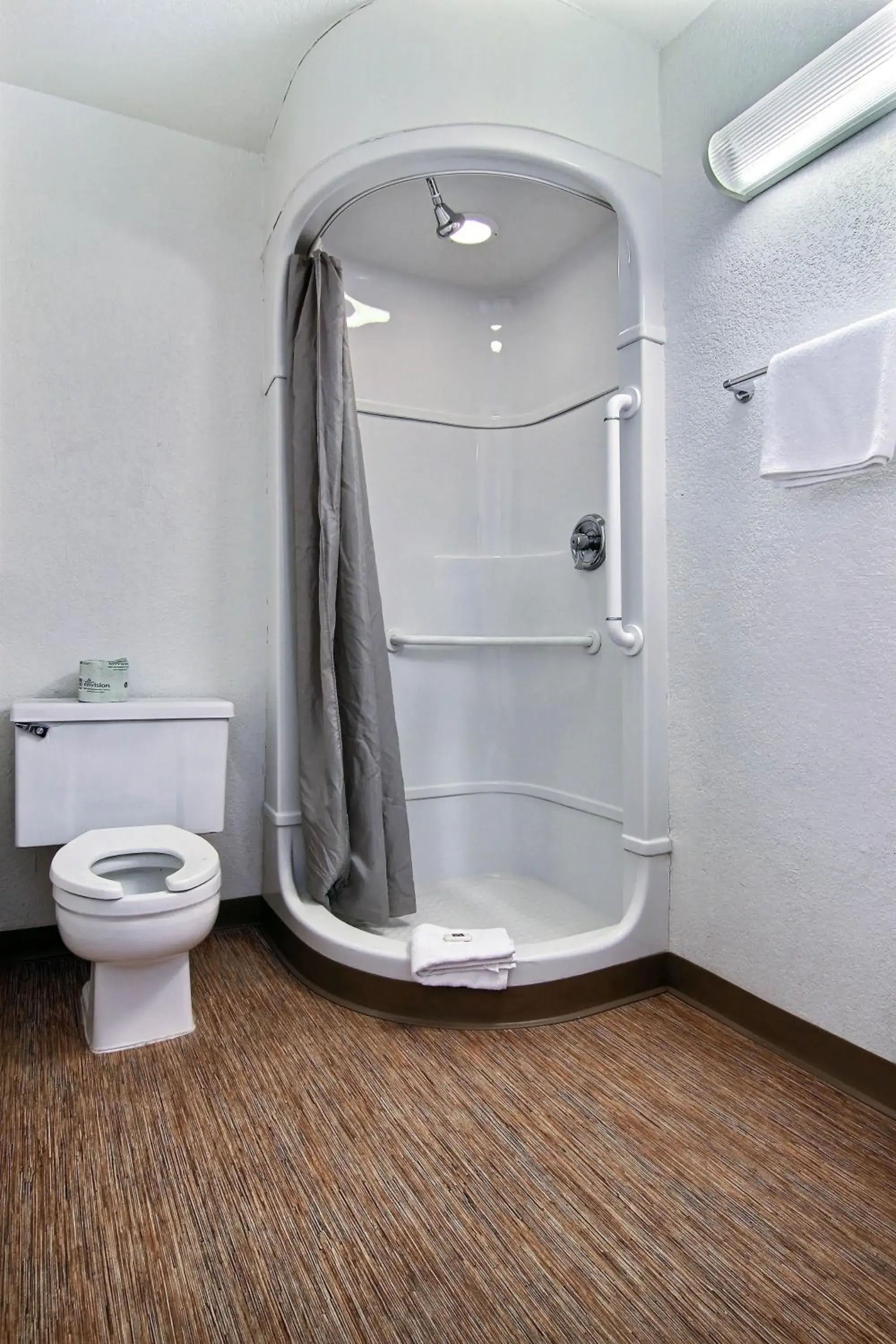 Shower, Bathroom in Motel 6-Abilene, TX