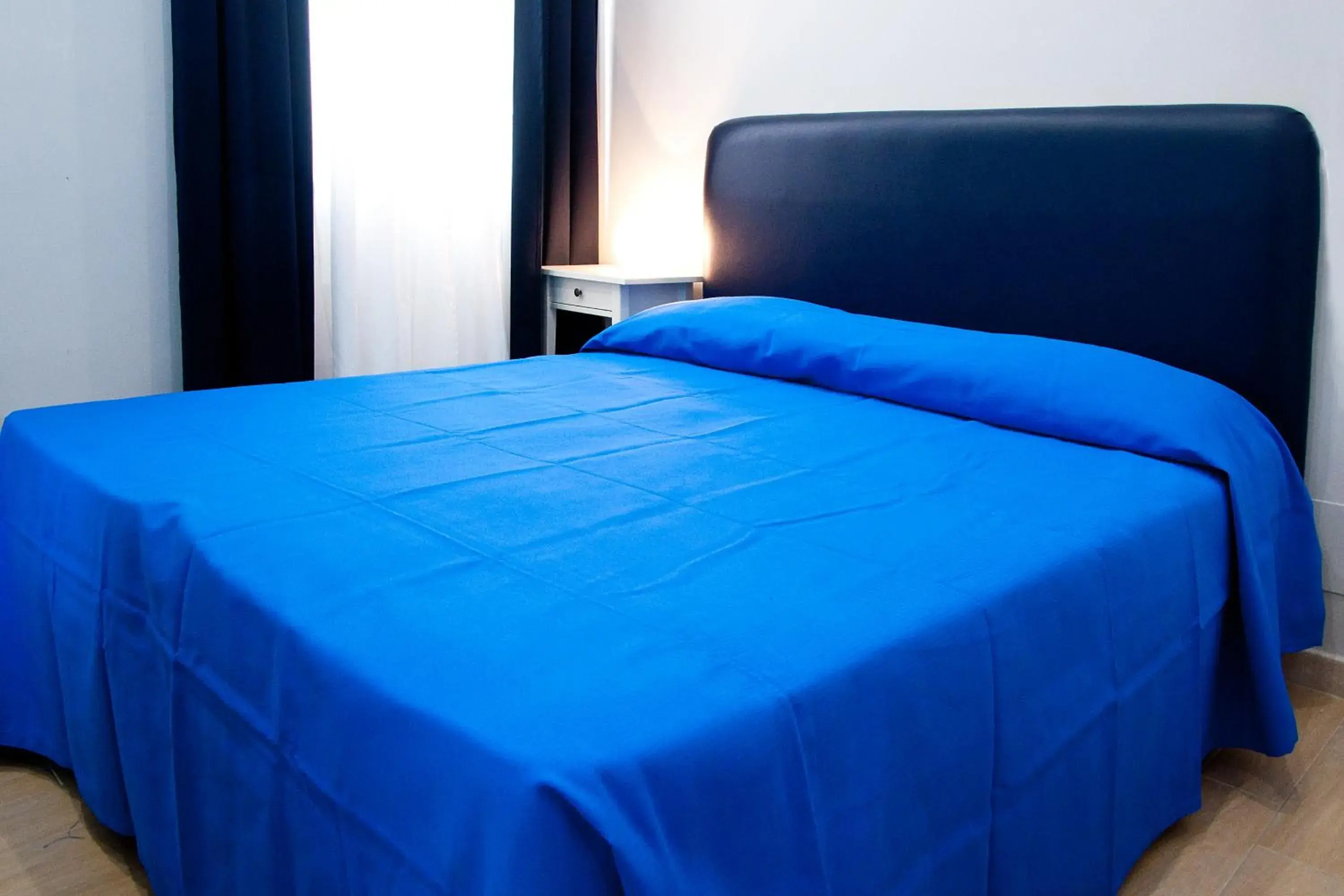 Bed in Operà Bed in Operà