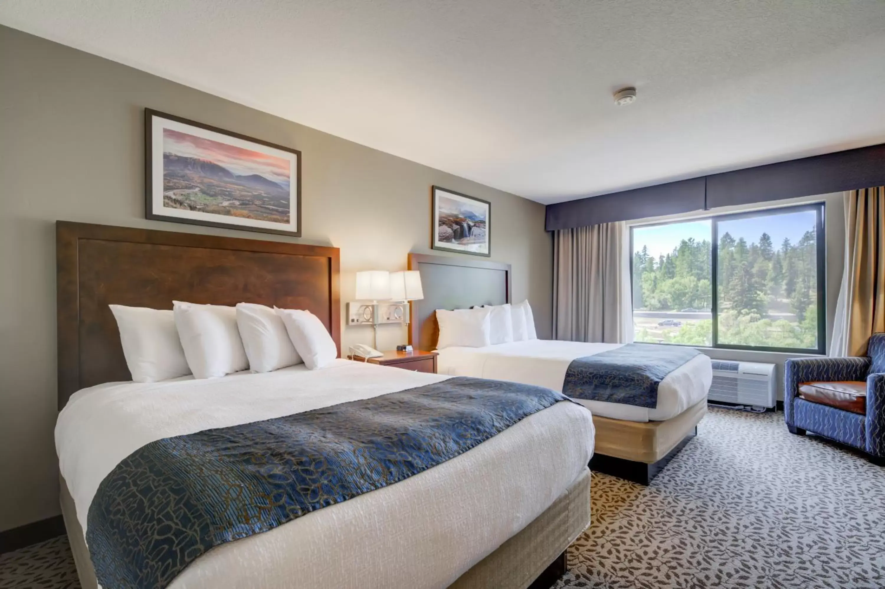 Photo of the whole room, Bed in The Pine Lodge on Whitefish River, Ascend Hotel Collection