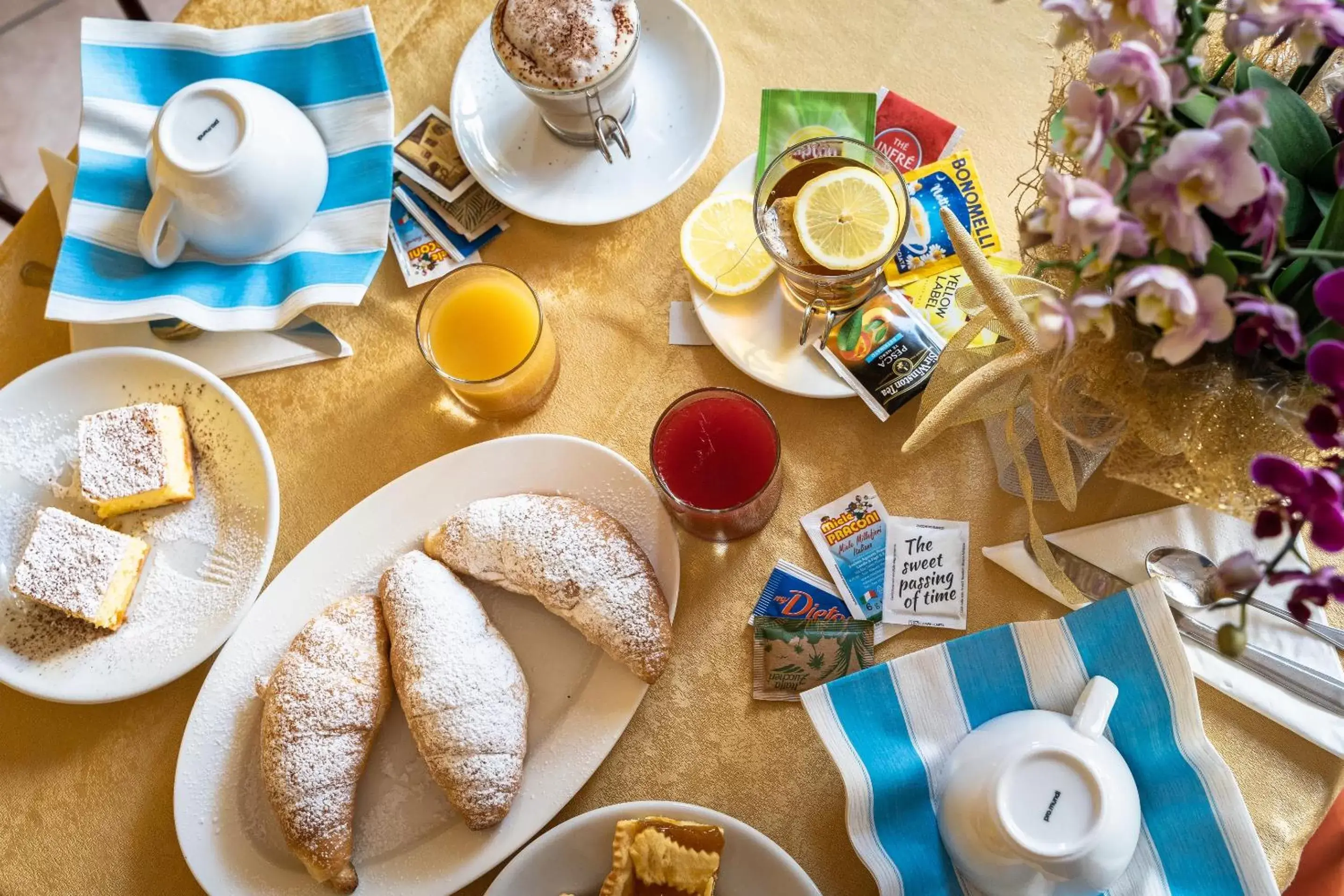 Breakfast in Hotel Zanella