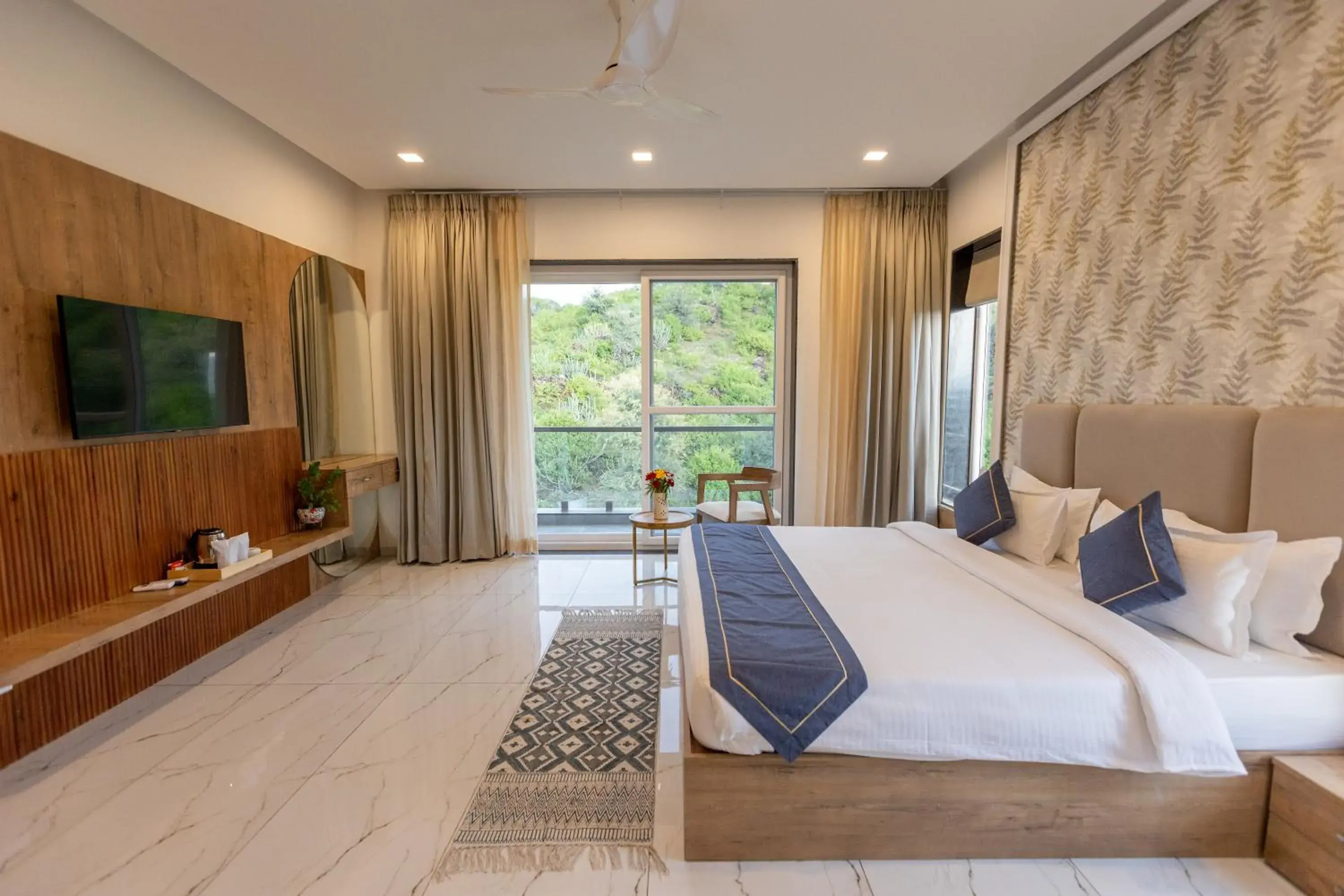 Bed in Suramya Villa