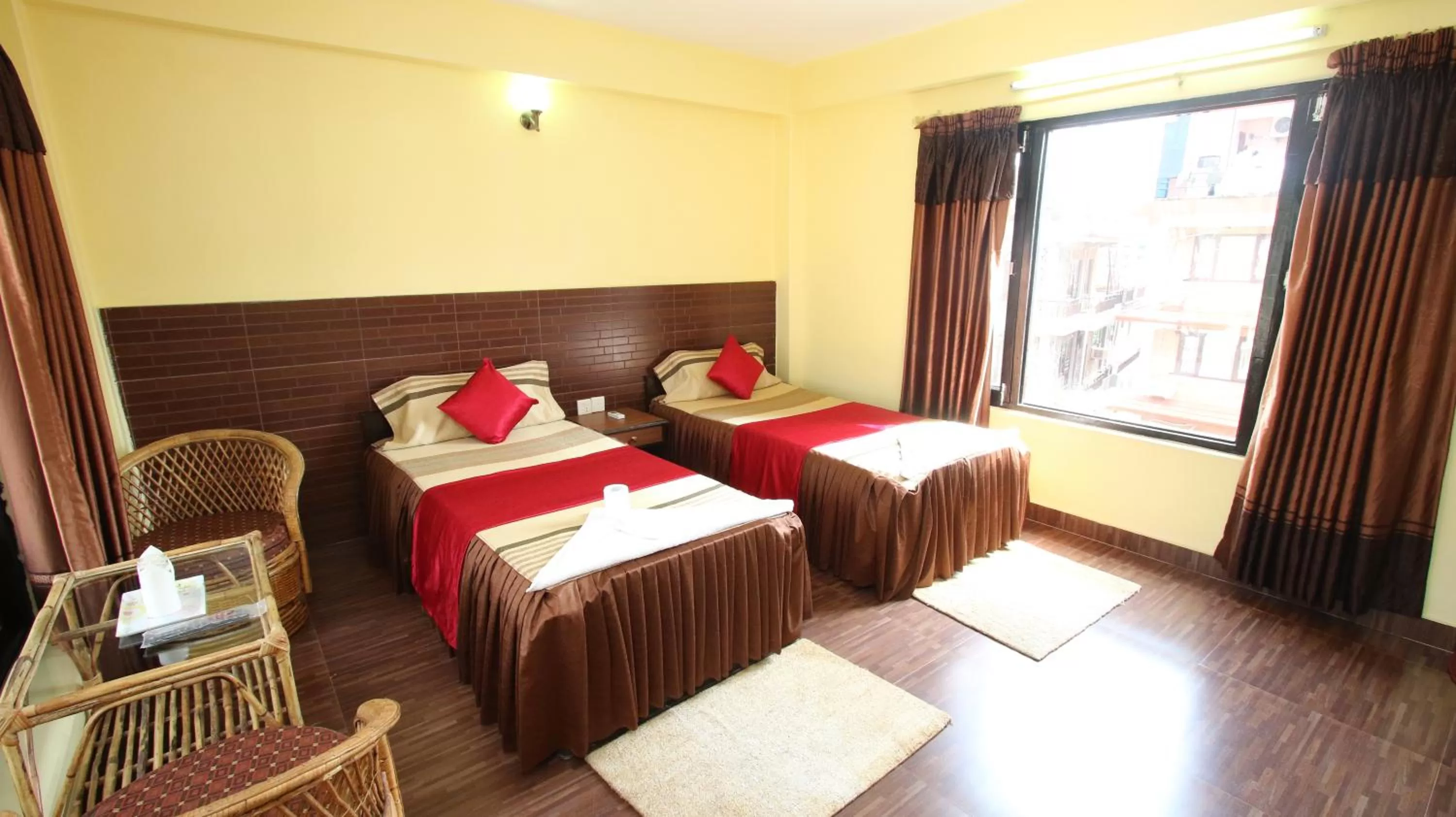 Photo of the whole room, Bed in The North Face Inn