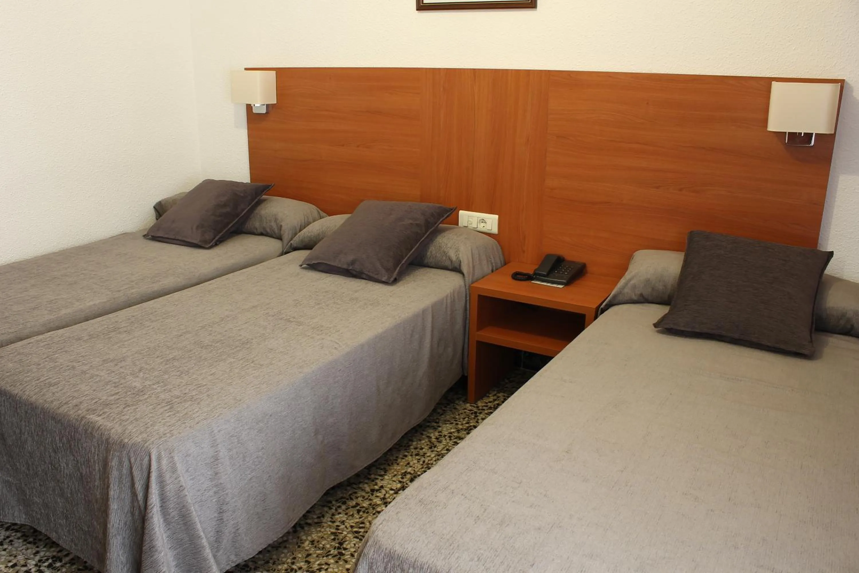 Bedroom, Bed in Hotel Jardín