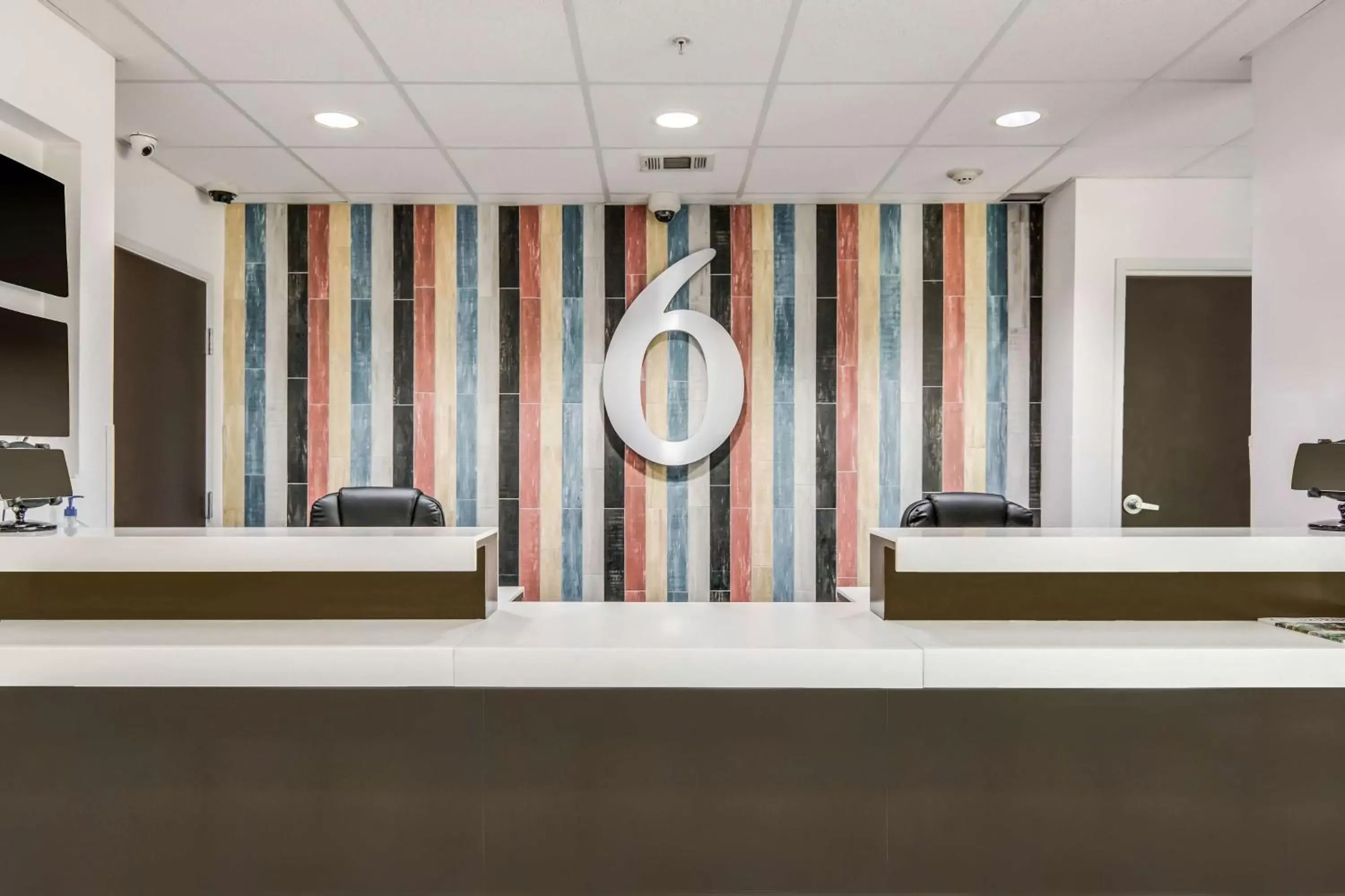 Lobby or reception in Motel 6-Cleburne, TX