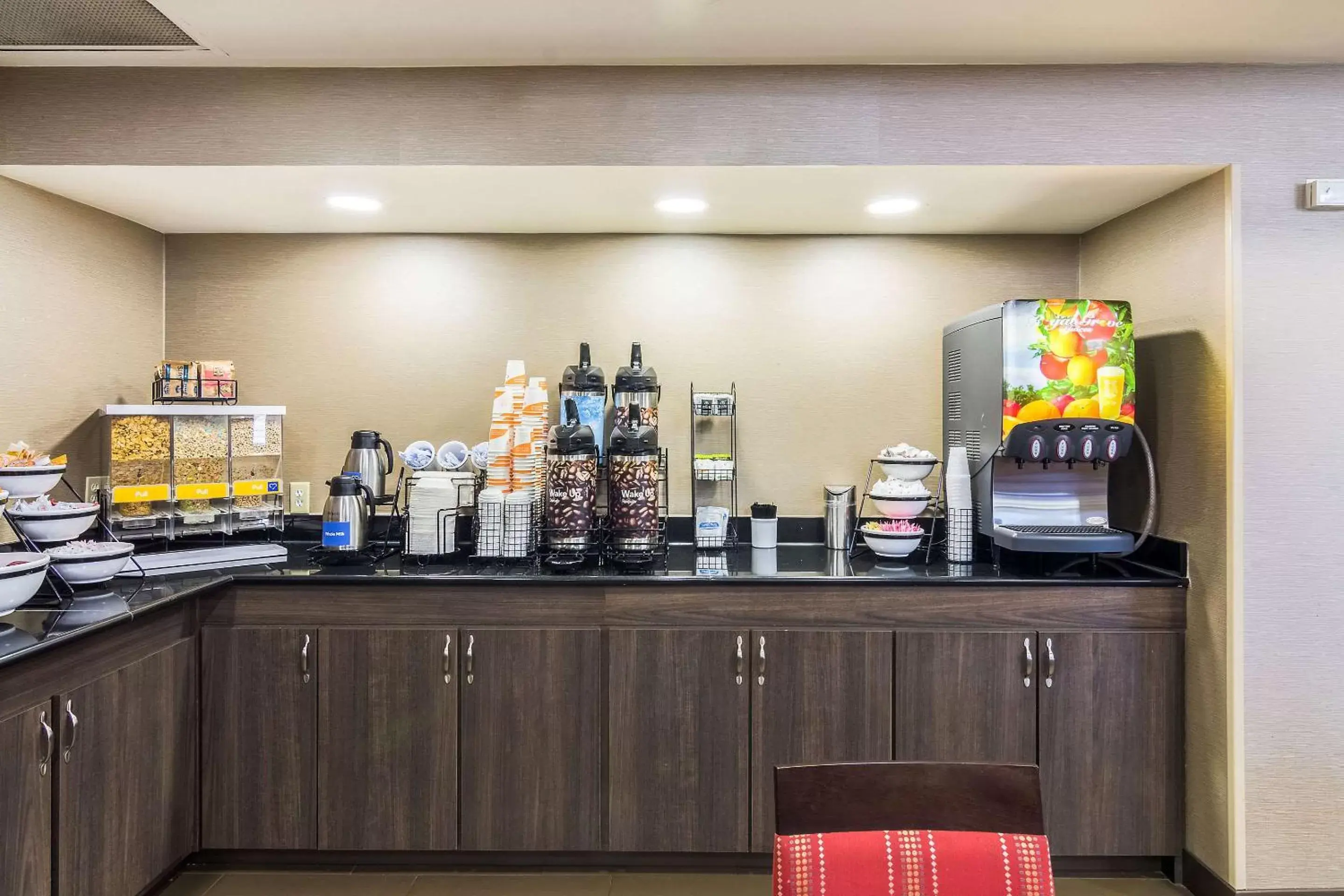 Restaurant/places to eat in Comfort Inn Pensacola - University Area