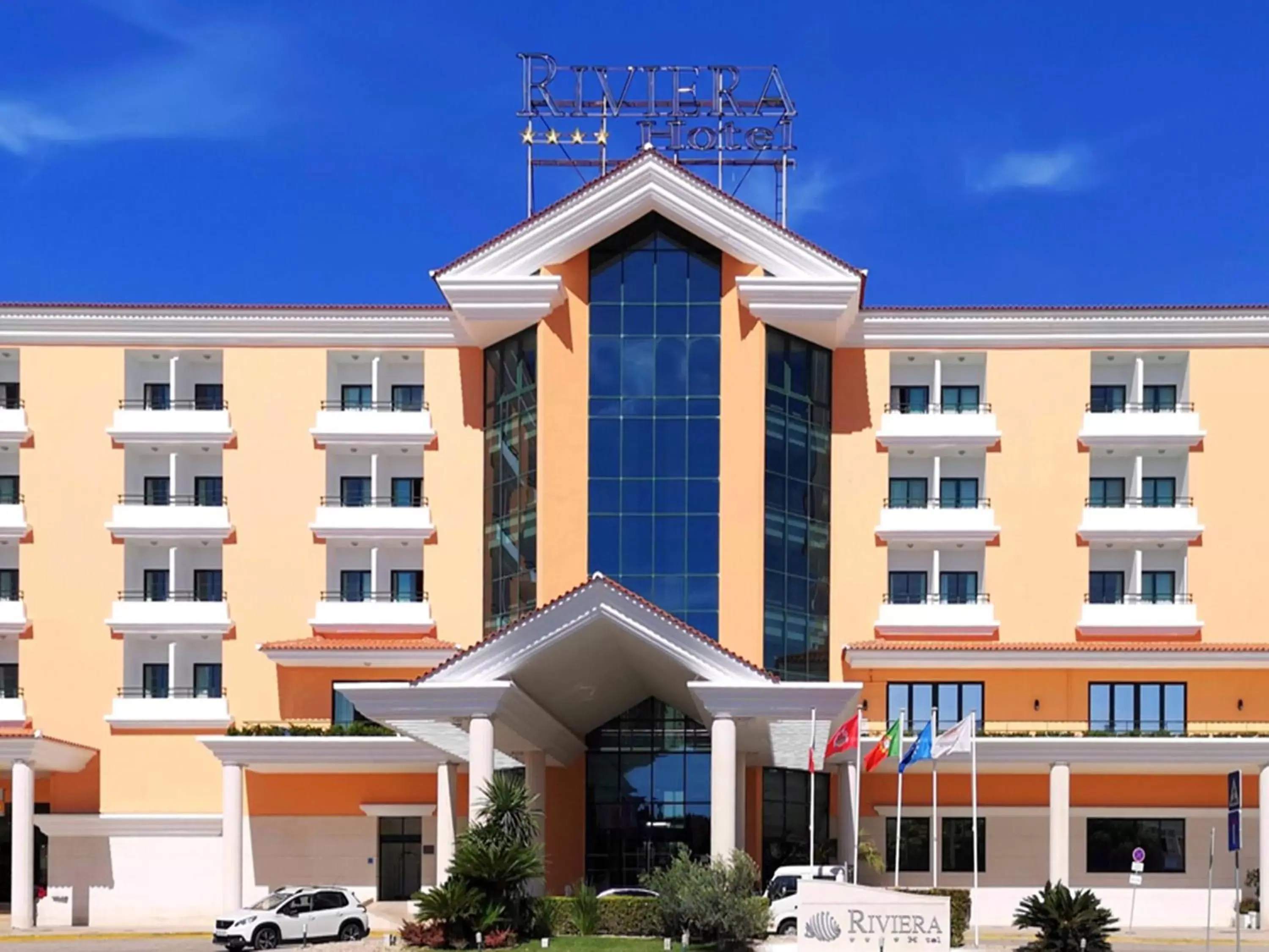 Facade/entrance, Property Building in Riviera Hotel
