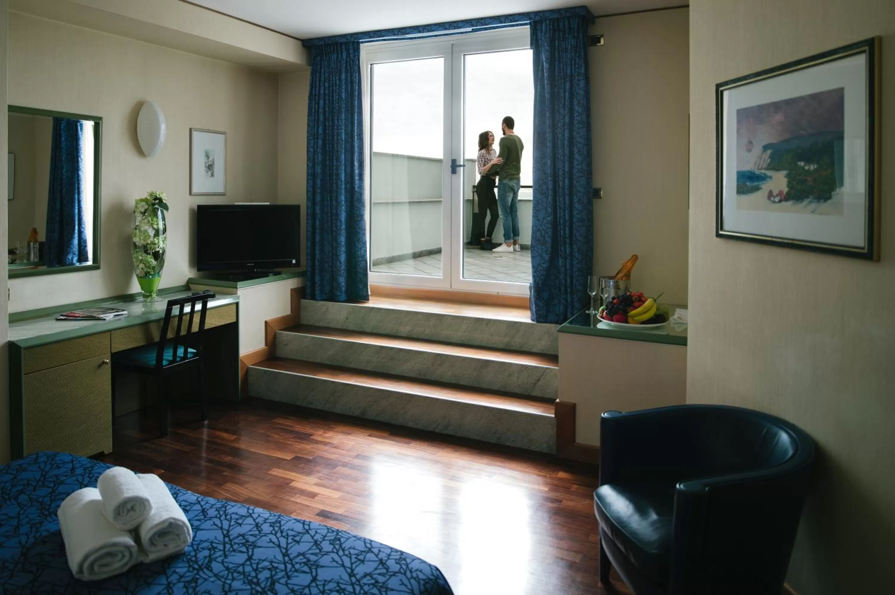 Photo of the whole room in Hotel Royal