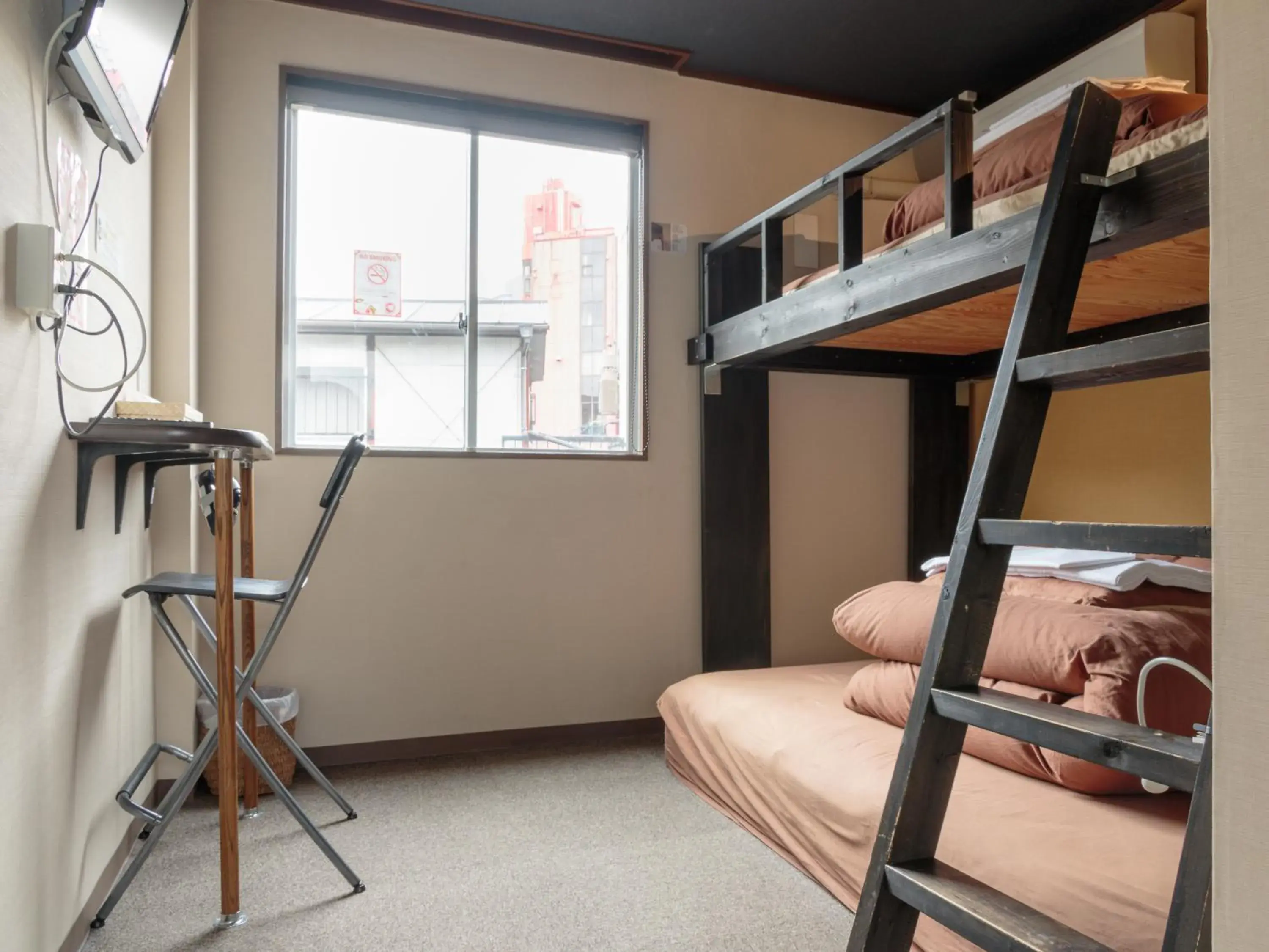 Loft Bed Twin room with Private Bathroom in Fukuoka Hana Hostel